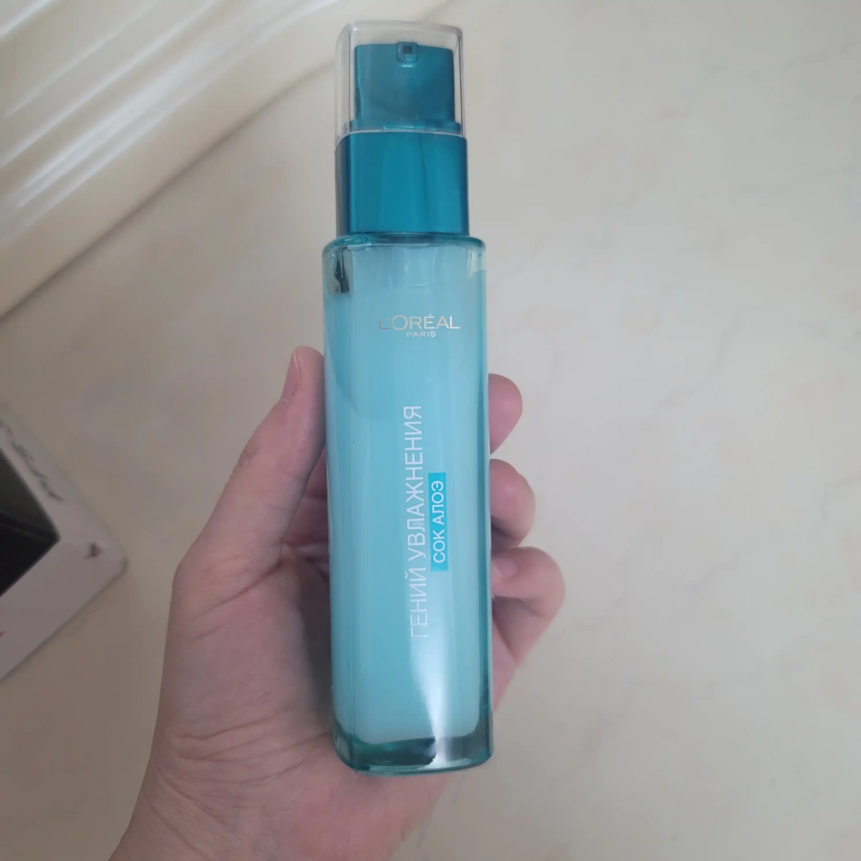Аква-флюид для лица L'Oreal Paris Гений Увлажнения, для нормальной и сухой кожи, 70 мл