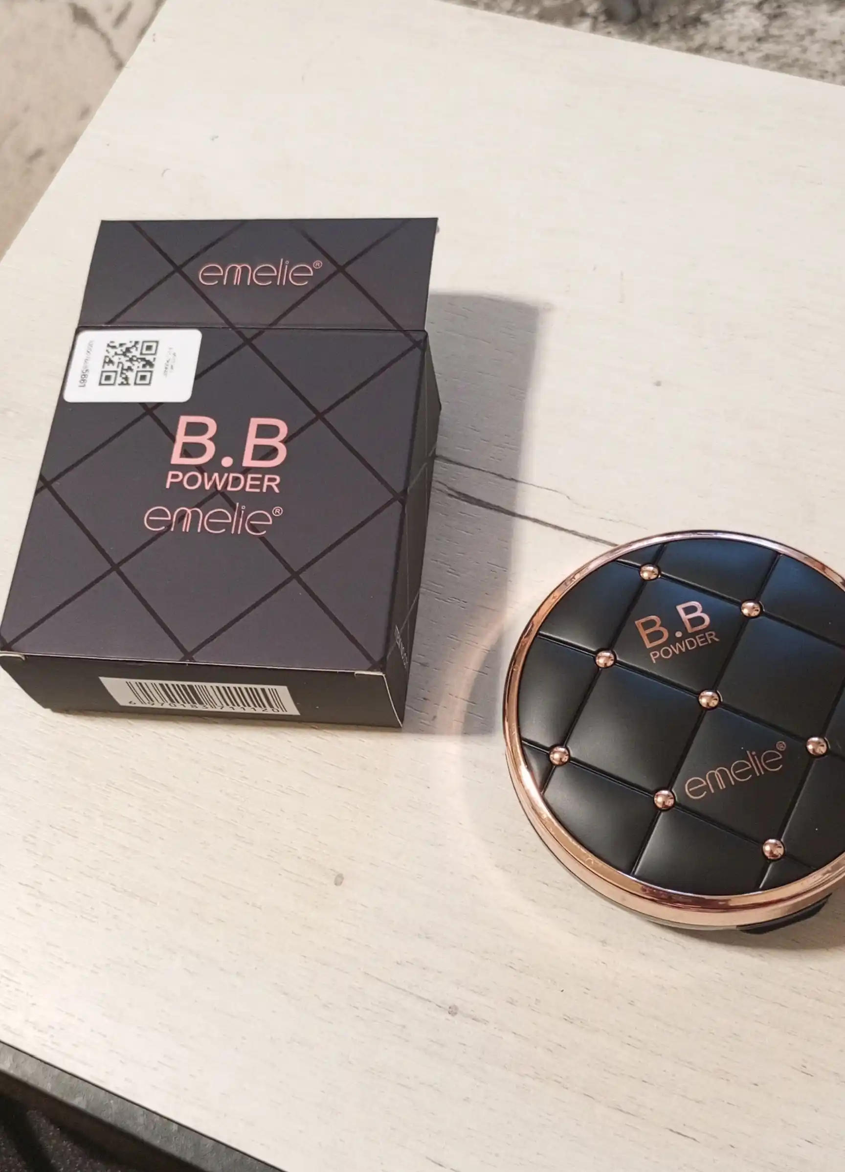 Пудра для лица Emelie 24/7 Matifying B.B Face Foundation Тон-02