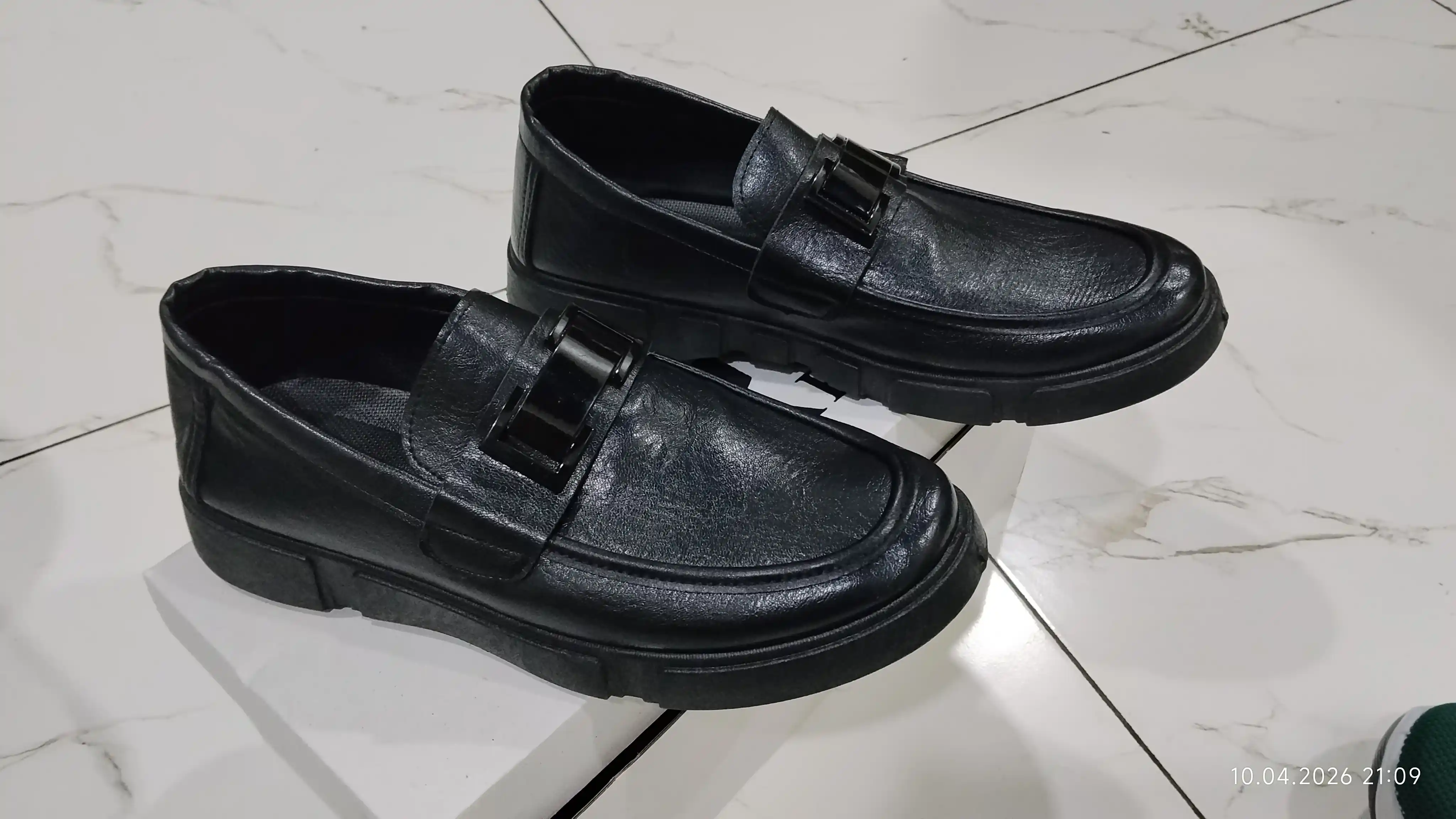 Erkaklar klassik slip-on lofferlari