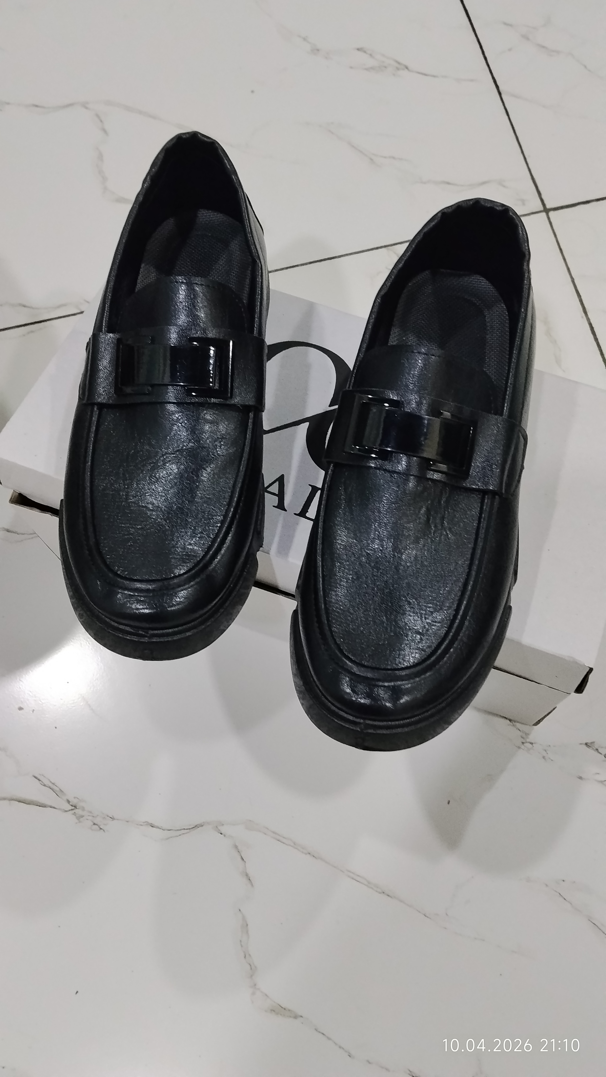 Erkaklar klassik slip-on lofferlari