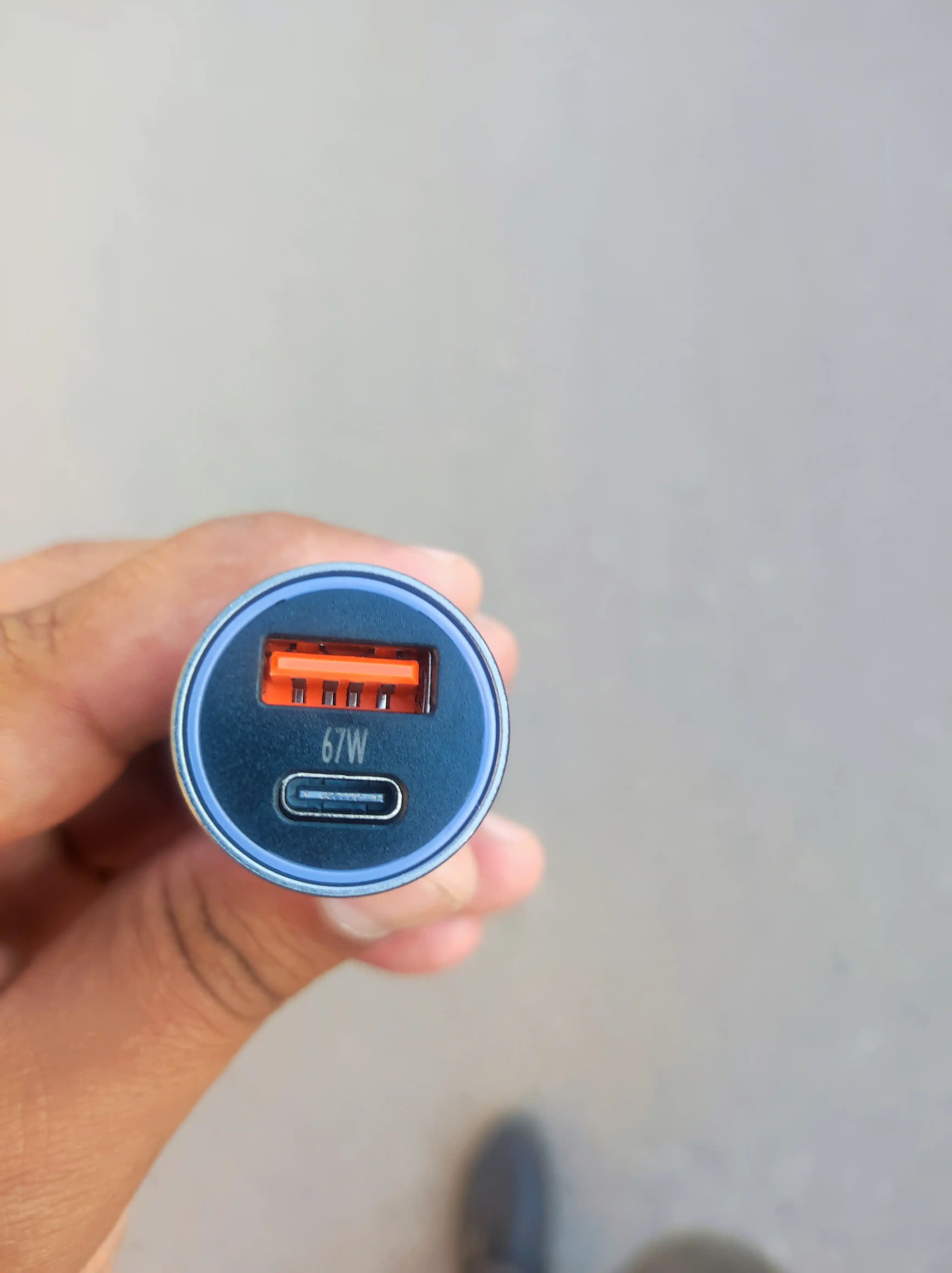 Avtomobil uchun tezkor zaryad qurilmasi, USB-A + Type-C, 67 Vt