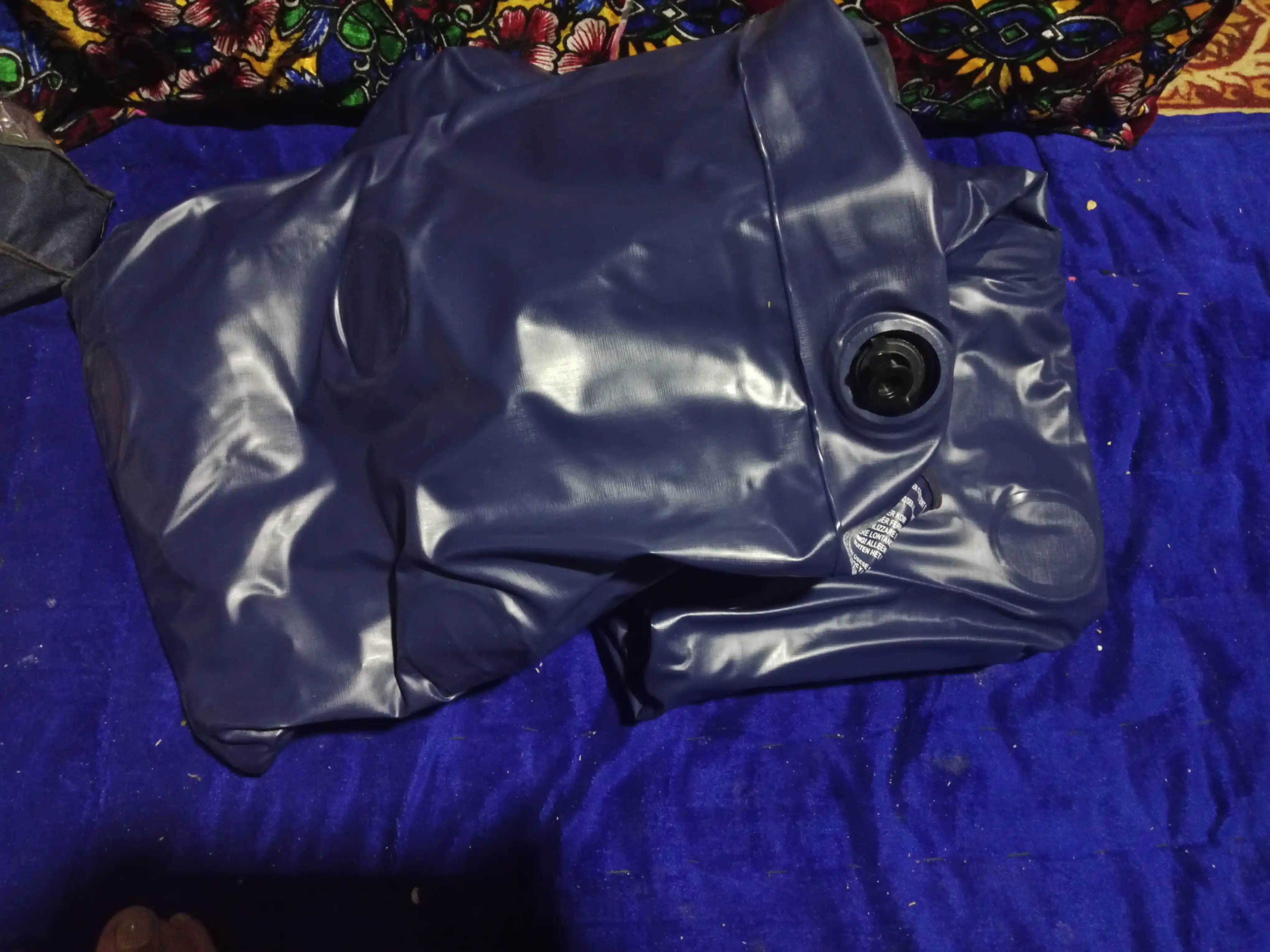Надувной матрас Airbed удобный, прочный, флокированный, одно и двуспальный