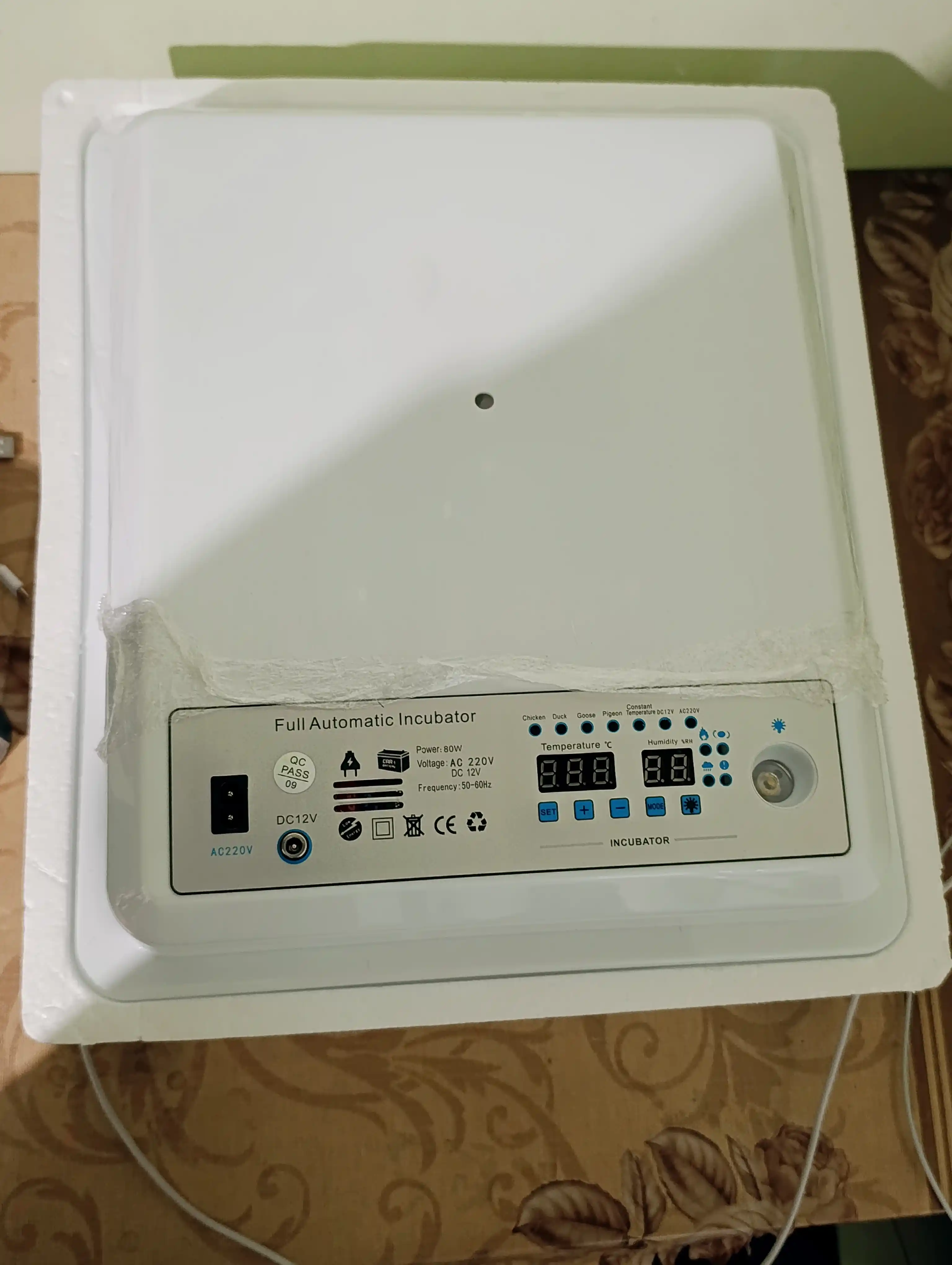 Inkubator, Avtomatik burilishli tuxum inkubatori, termoregulyator,haroratni nazorat qilish