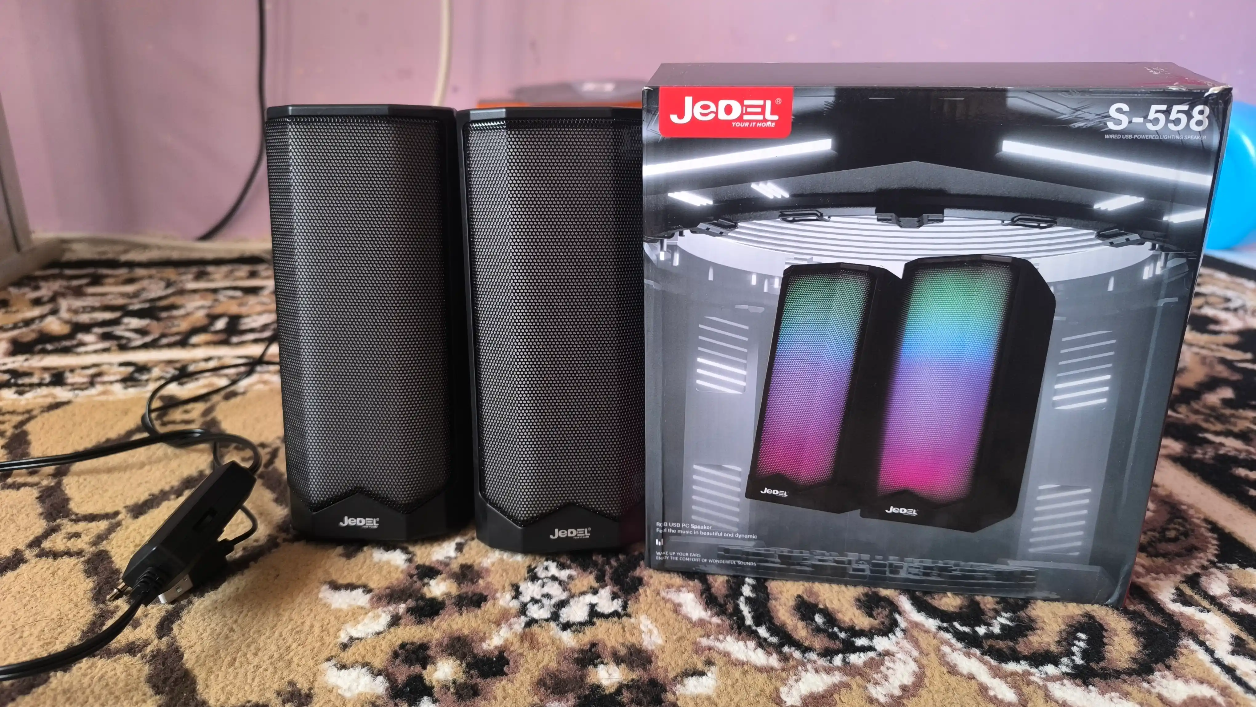 Колонка для компьютера и ноутбука, сабвуфер с подсветкой RGB, для офиса и для геймеров