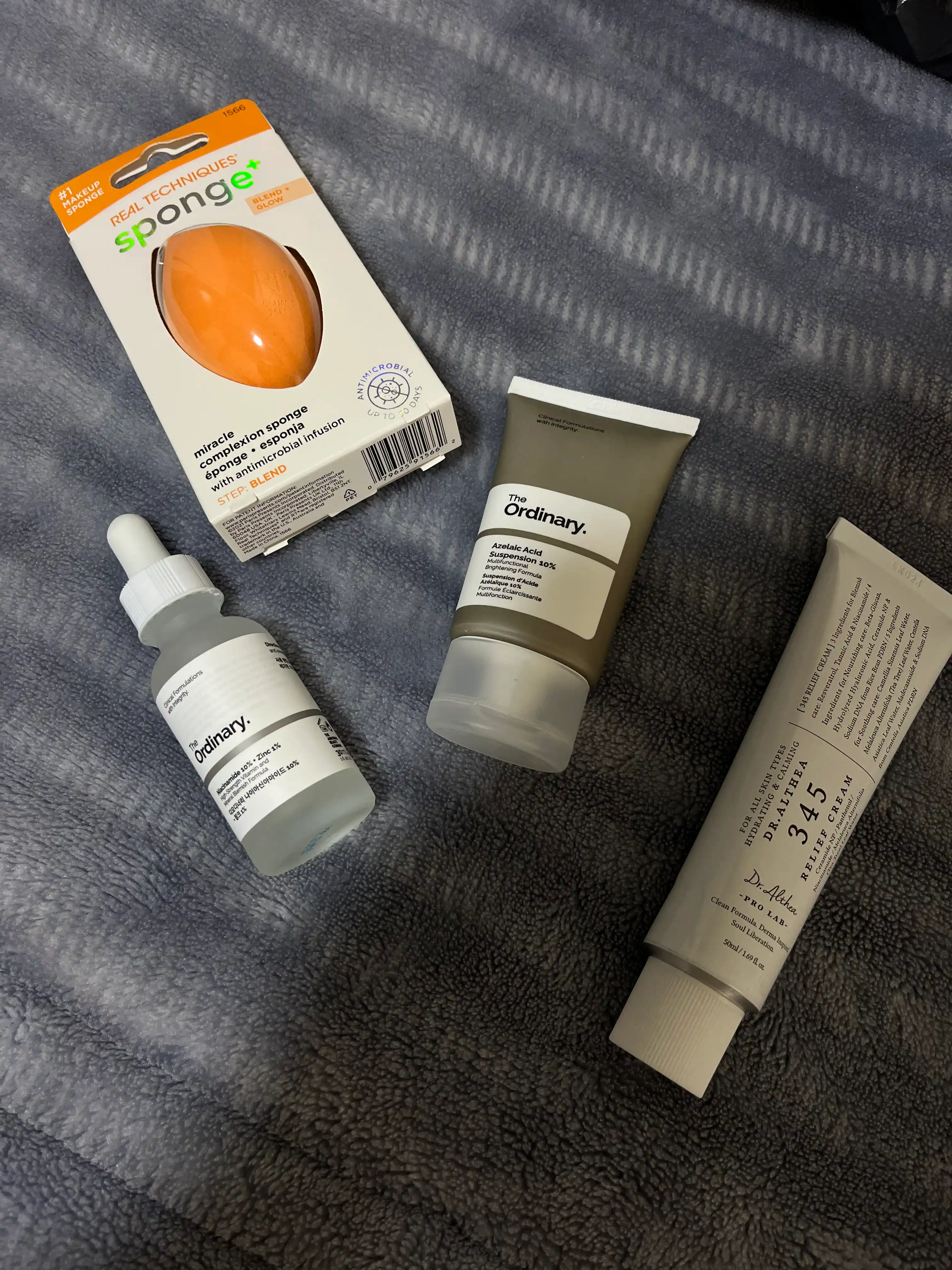 The Ordinary Azelaic Acid Suspension 10% – Осветляющий крем с азелаиновой кислотой, 30 мл