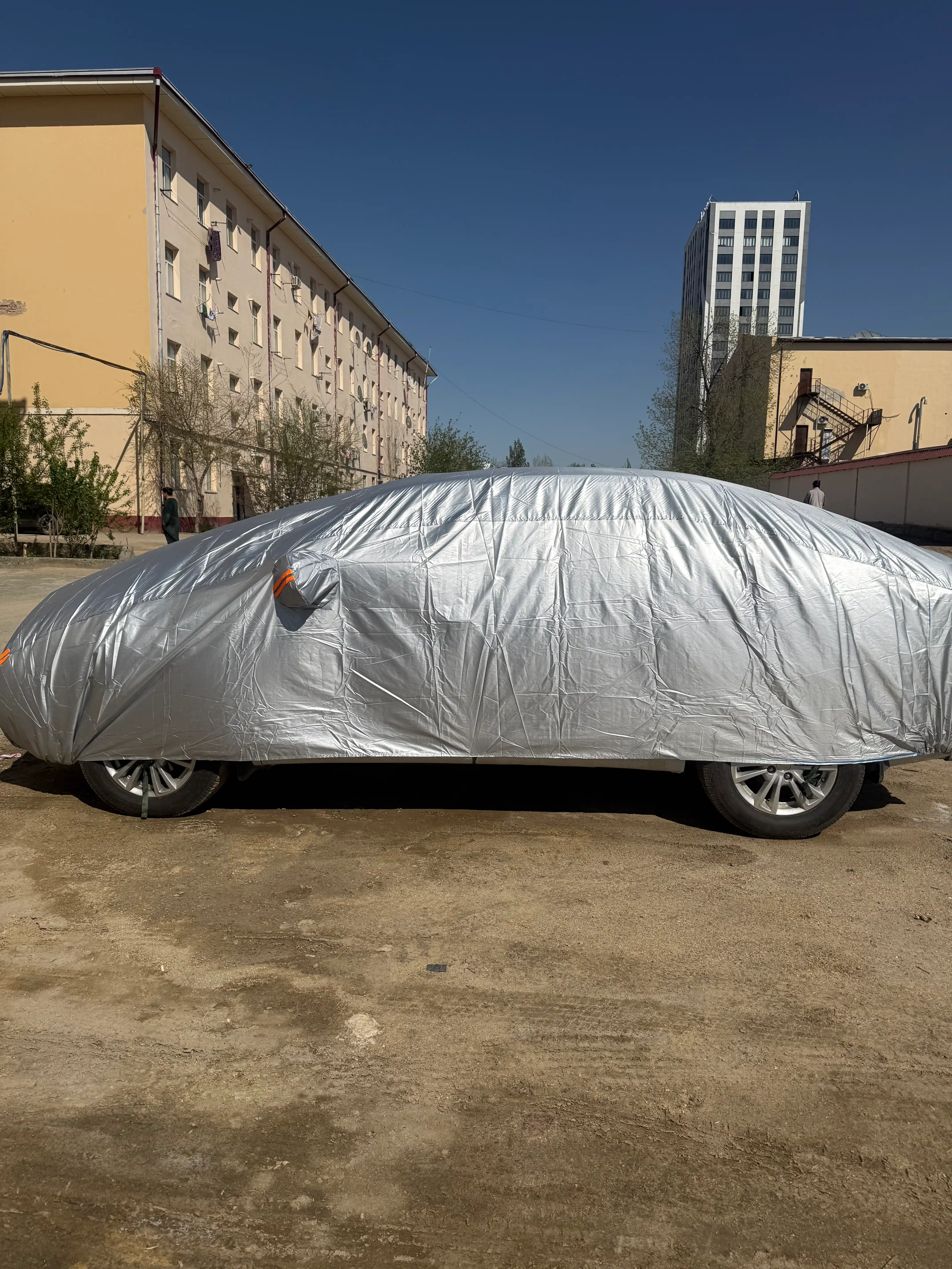 Barcha turdagi avtomobillar uchun himoya qoplama-g'ilofi, tent