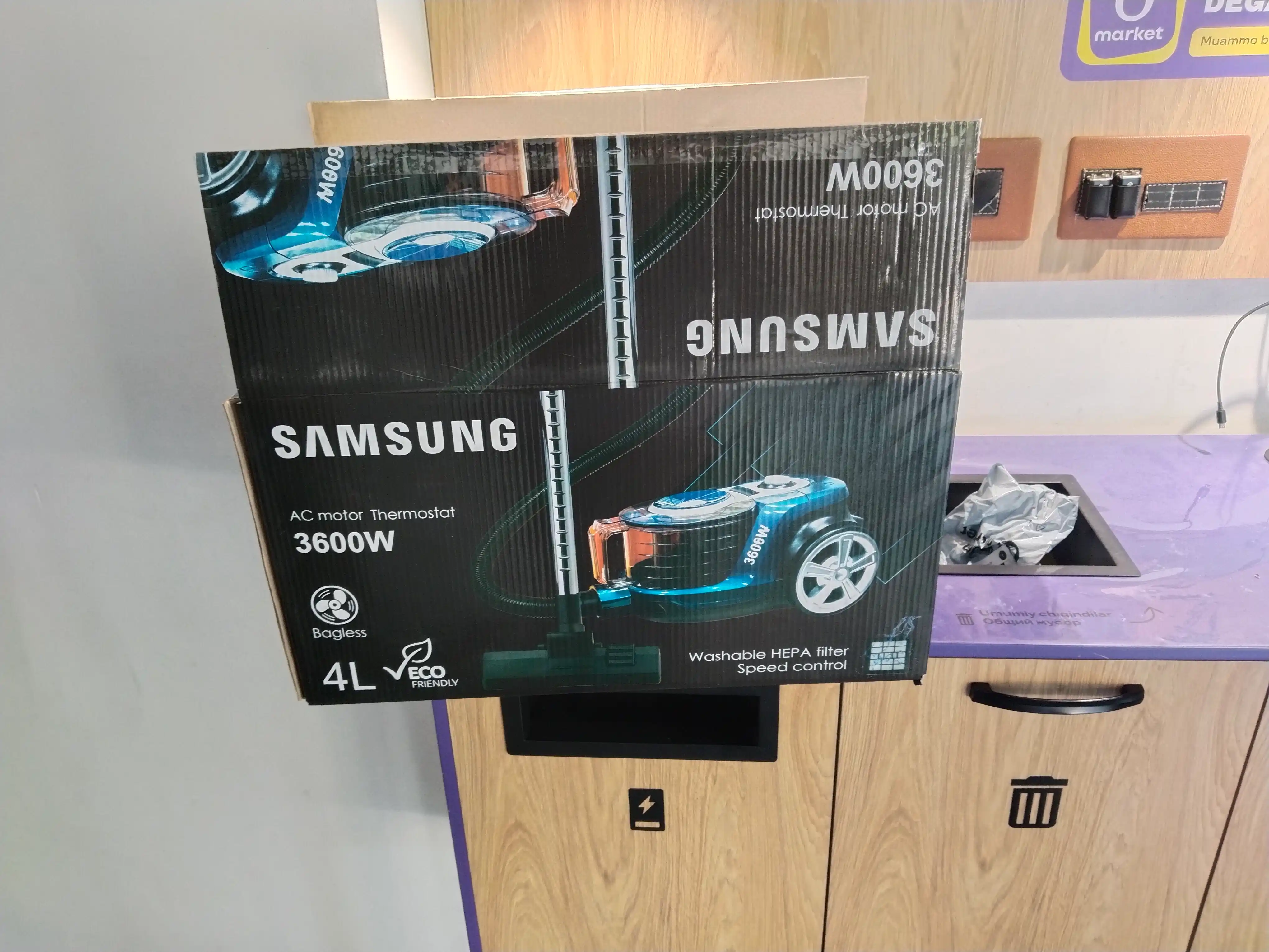 Пылесос Samsung мощный 3600W, инновационный циклонный, телескопической трубой, HEPA фильтр