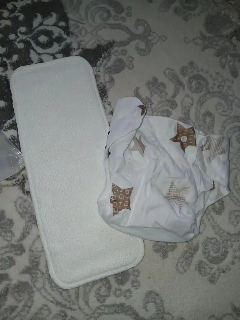 Ko'p martalik taglik lattasi bilan 3 qavatli mikrofibra
