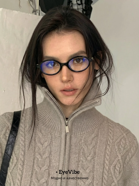 Очки солнцезащитные MiuMiu маленькие овальные, ретро, защита от УФ, унисекс - 