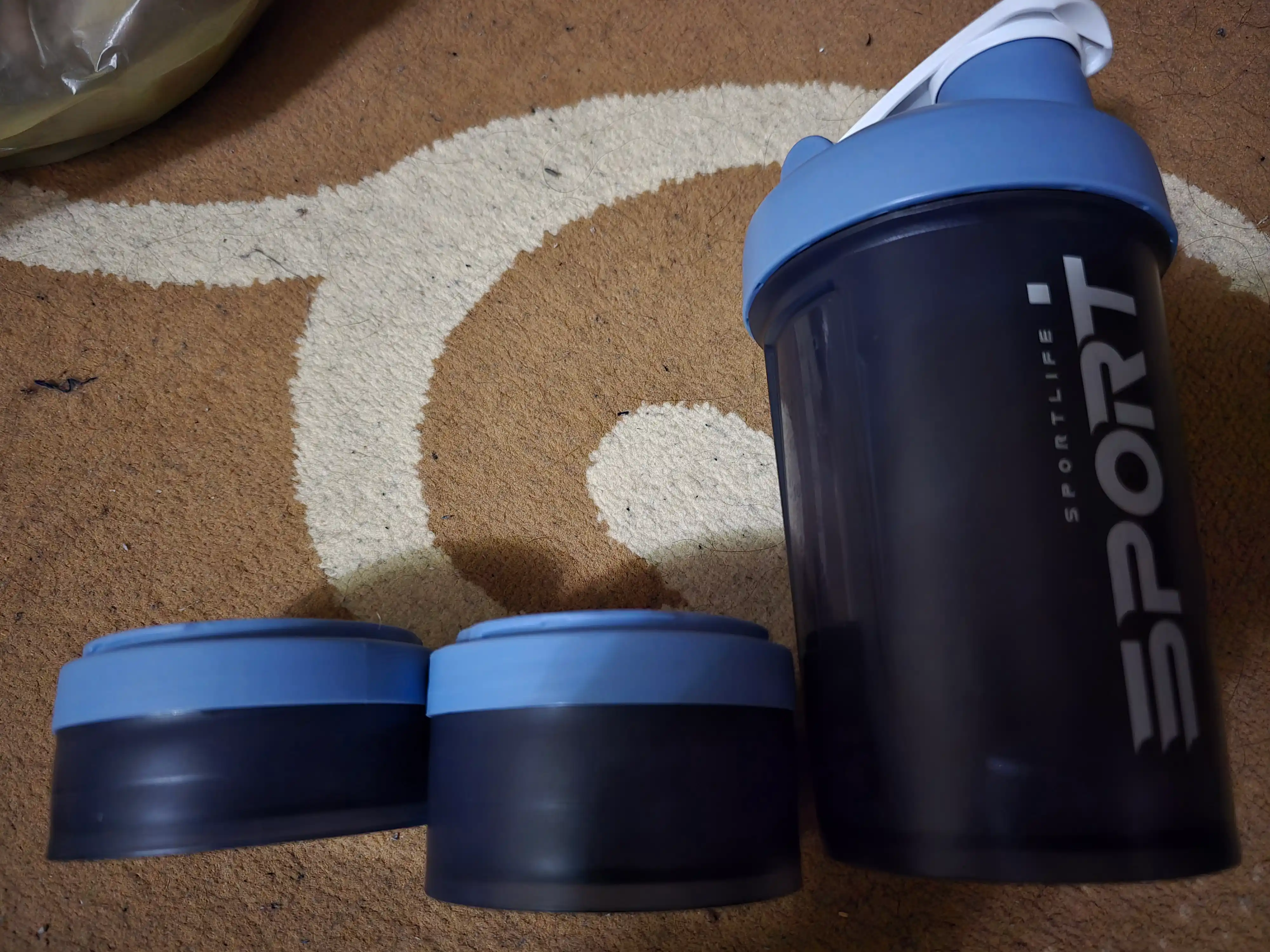 Sport uchun shayker butilka, spiral va protein uchun idishi bilan, 450 ml