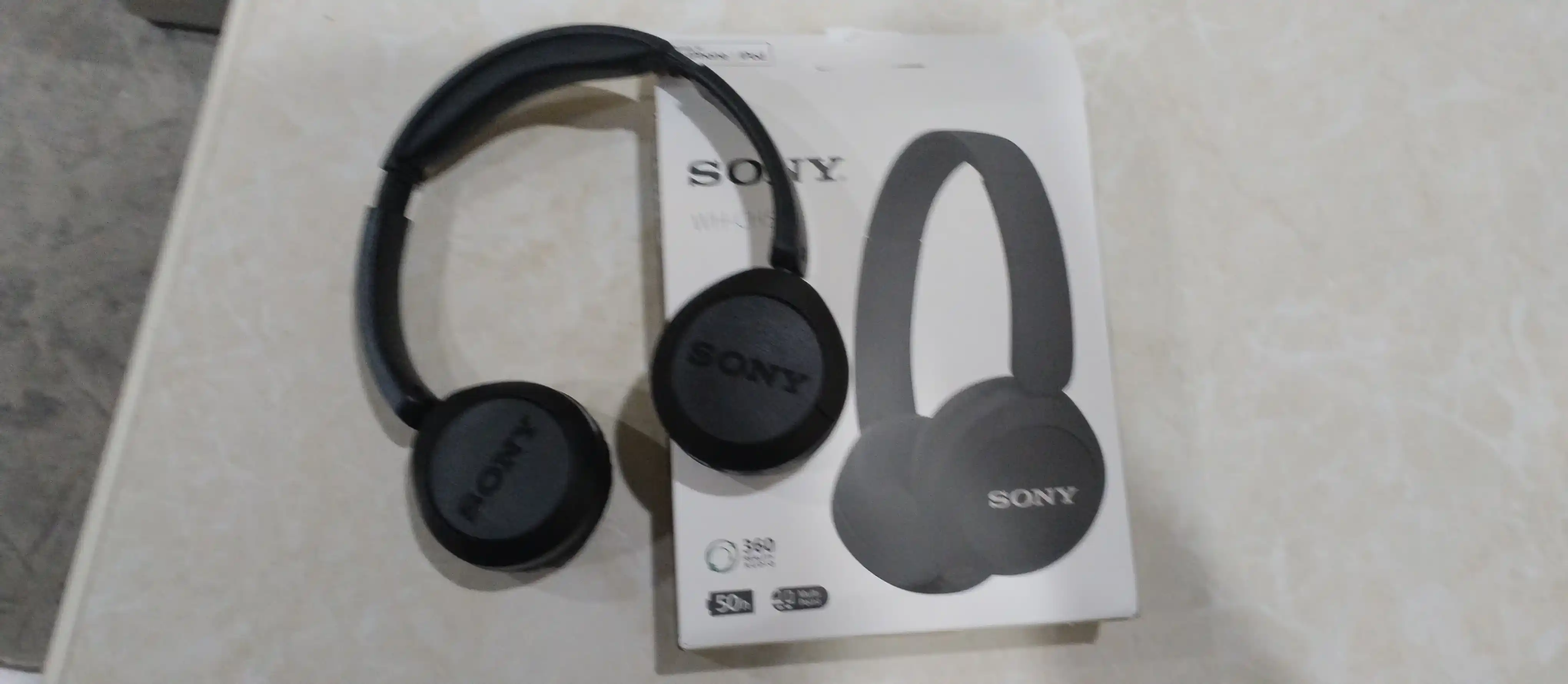 Sony WH-CH520 simsiz quloqchinlari Bluetooth, mikrofon naushnik va 50 soatgacha ishlash