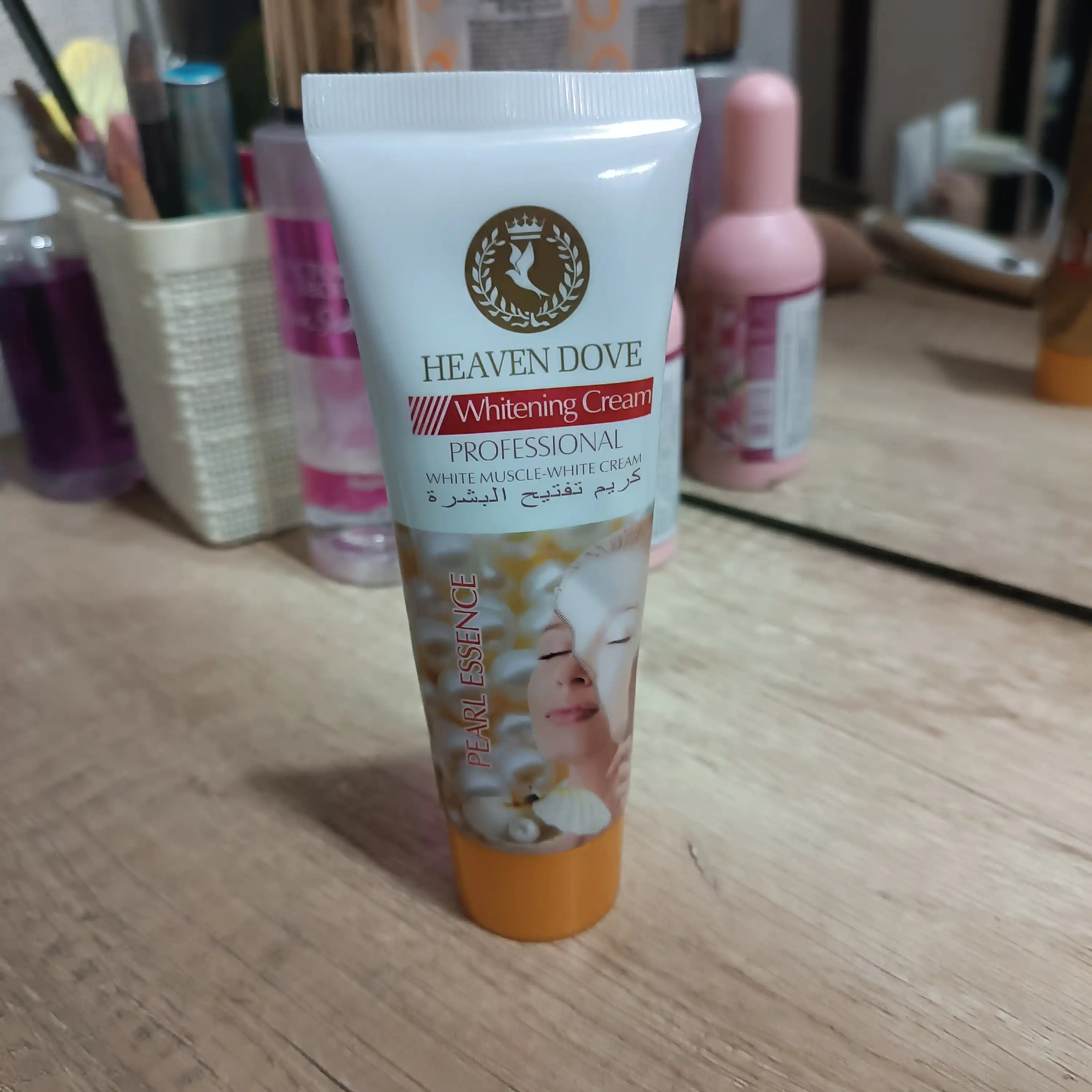 Крем для лица отбеливающий и увлажняющий Heaven Dove Nourish Repair & Prof, 120 г