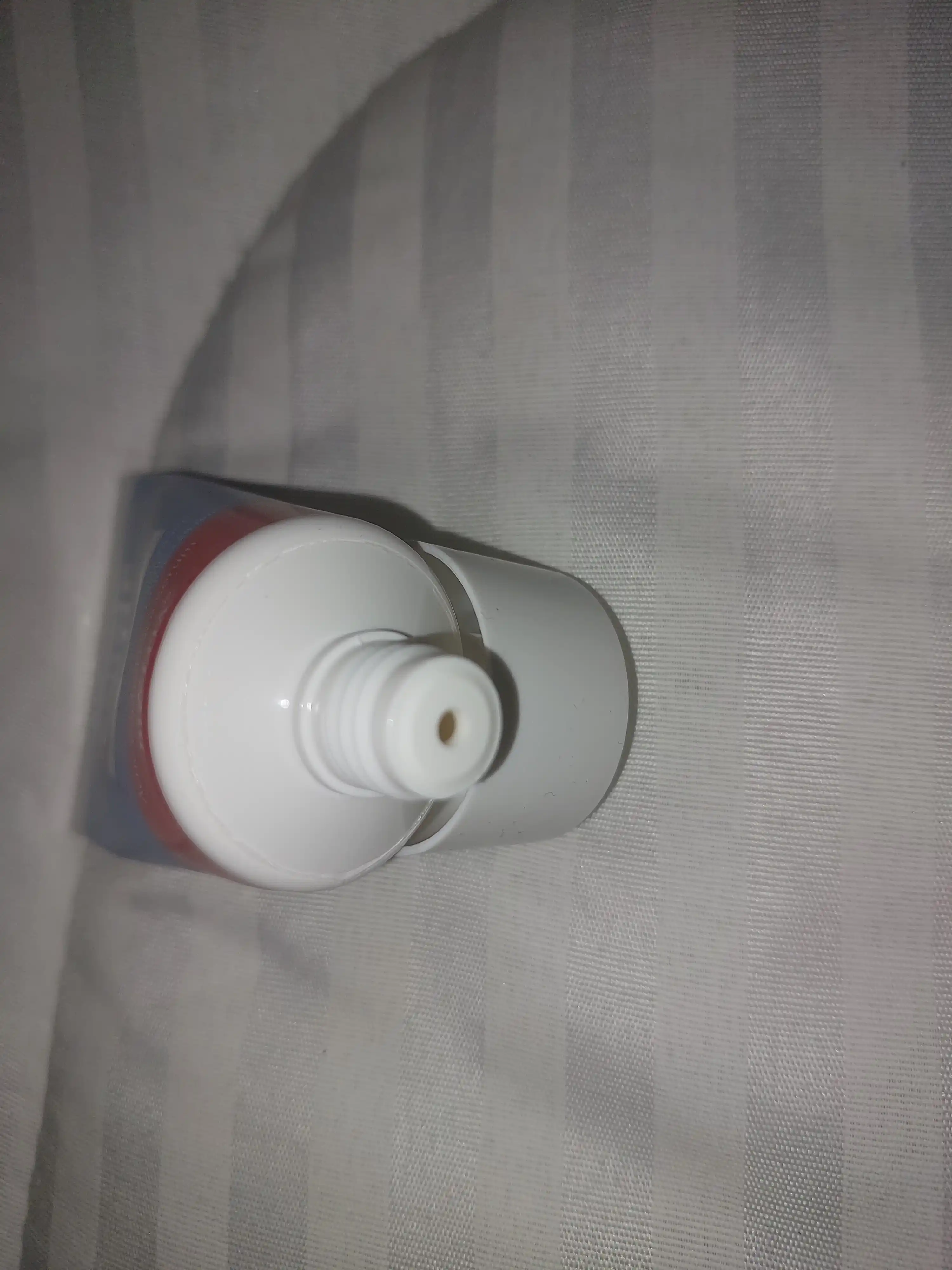 Yuz uchun zardob Aknega qarshi, azelain + rux, akne nazorati, 30 ml, BiElita