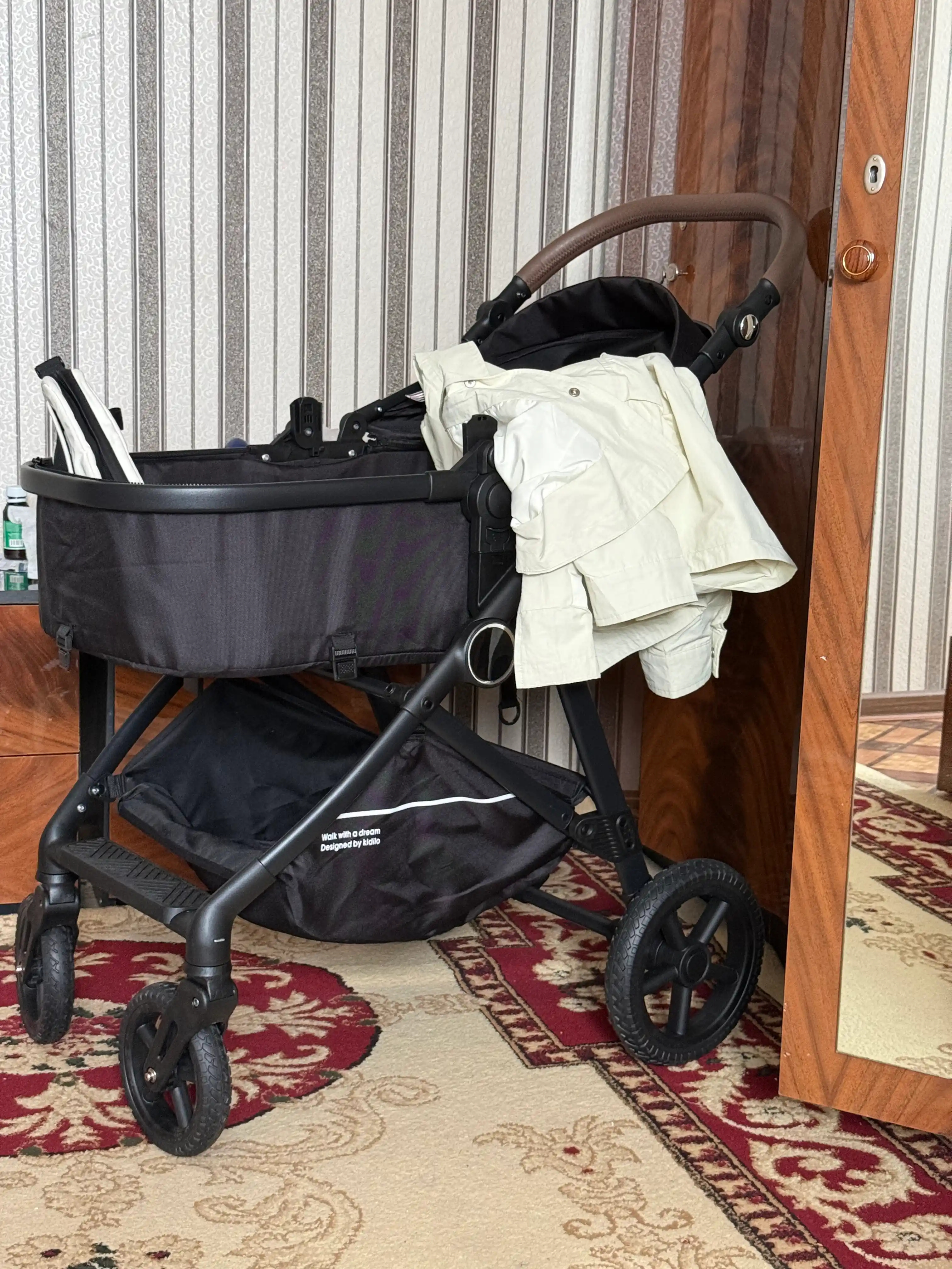 Коляска для детей KIDILO K-08 коляска c сумкой, 2 в 1, прогулочная
