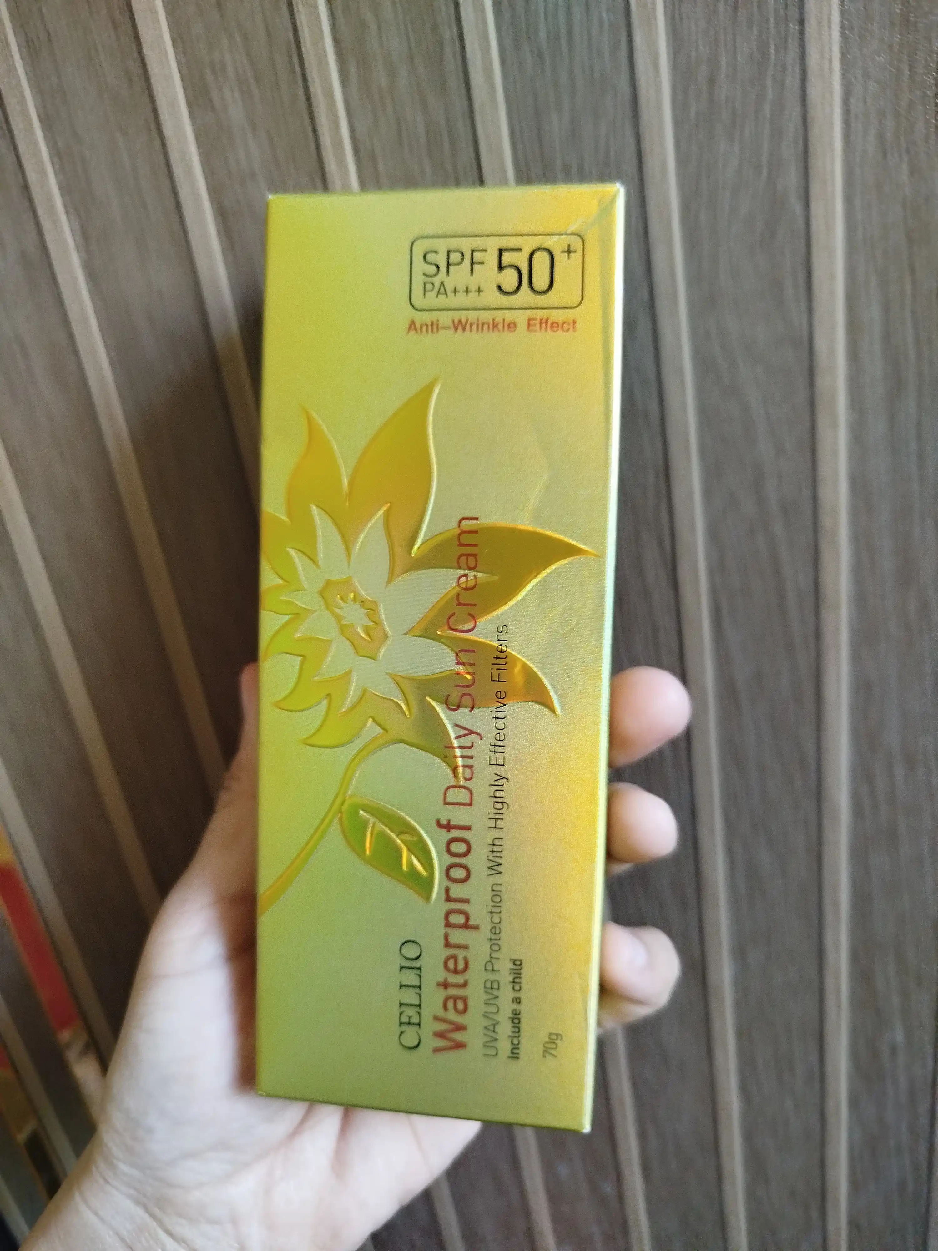 CELLO SPF 50+ quyoshdan himoya kremi, namlantiruvchi, himoyalovchi va ajinlarga qarshi, 70 ml