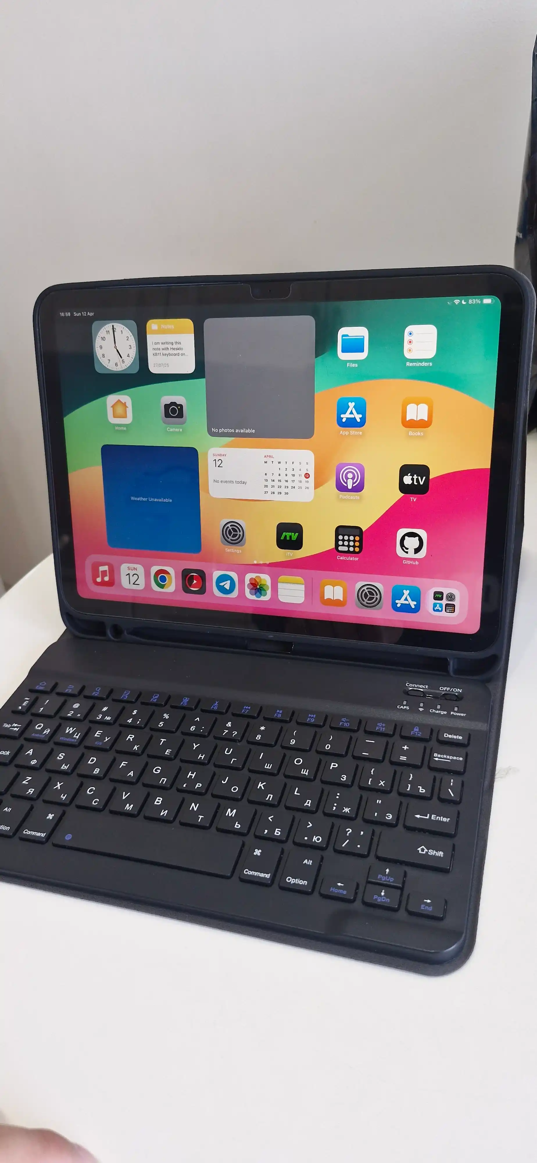 iPad 10 2022, iPad 11 (A16) 2025 uchun klaviaturali g'ilof