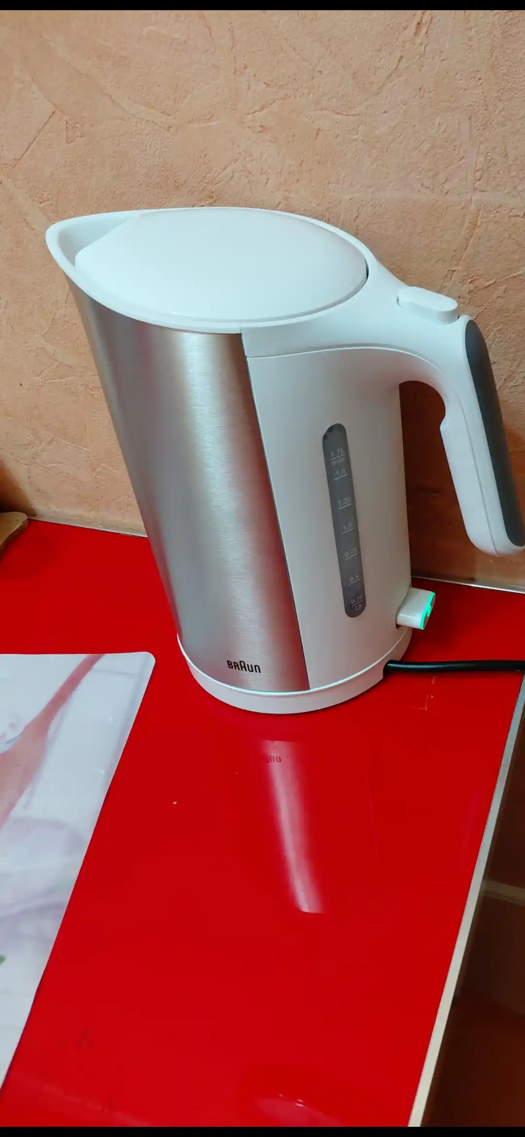 Elektr choynak Braun Multiquick WK5110WH, 3000 Vt, 1.7 litr