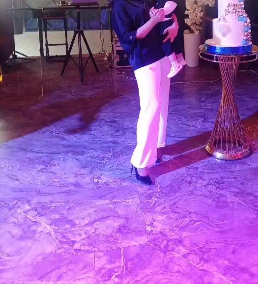 Ayollar uchun baland belimli keng klassik shimlar, kuz mavsumi uchun