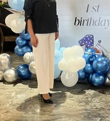 Ayollar uchun baland belimli keng klassik shimlar, kuz mavsumi uchun