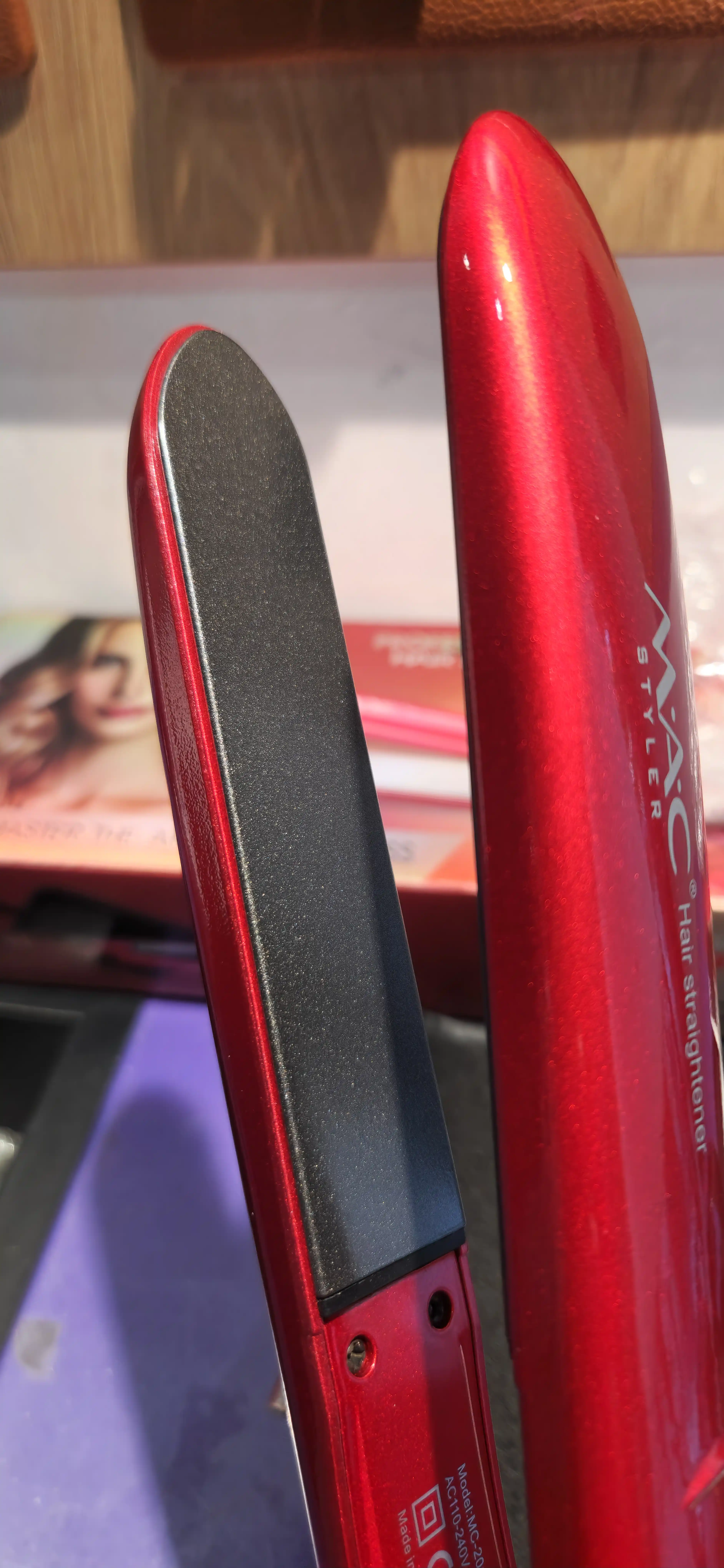 Professional soch tekislovchi dazmol MAC Styler MC-2018, LED displeyli