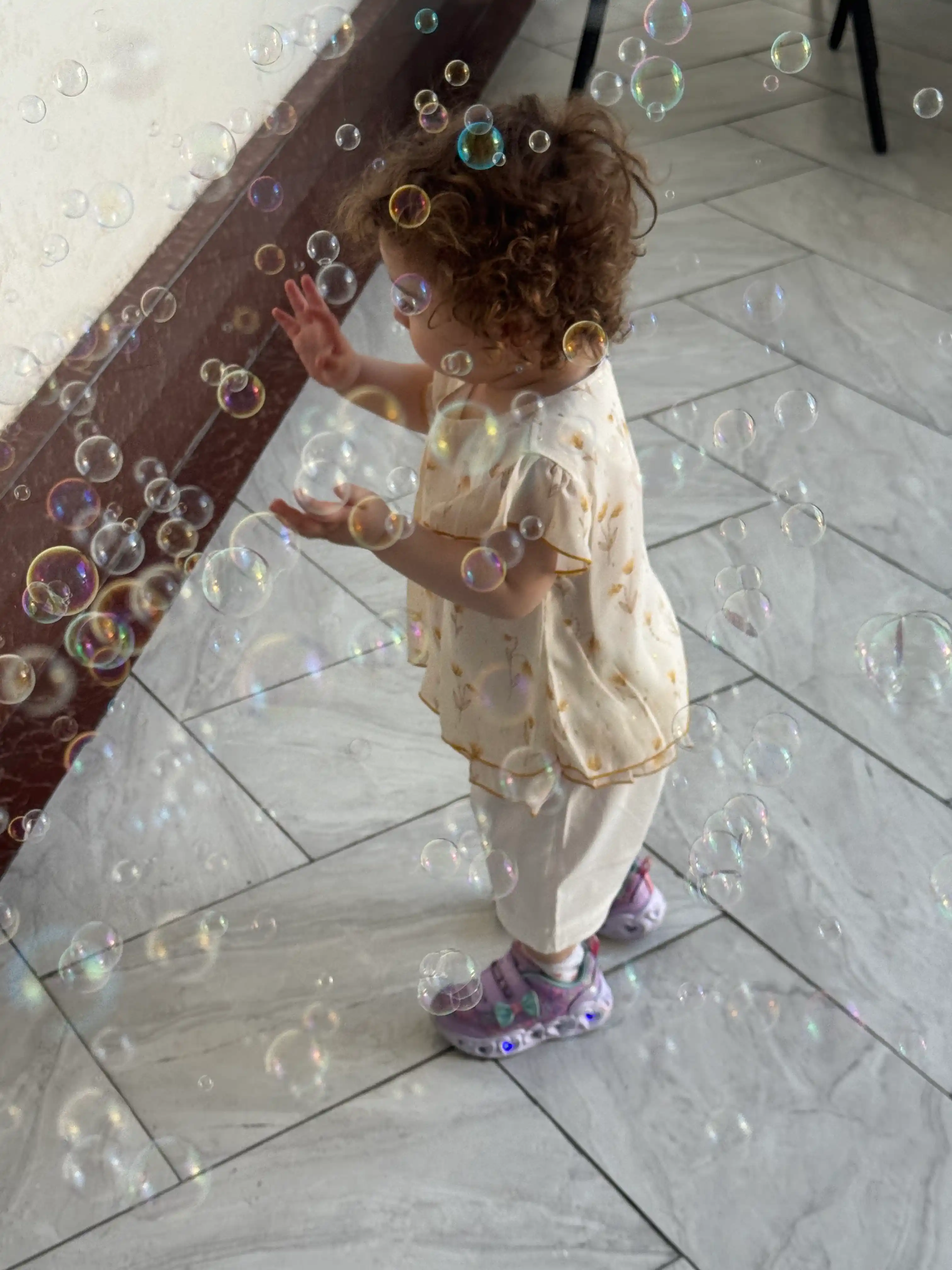 O'yinchoq pufakcha to'pponcha BUBBLE GUN