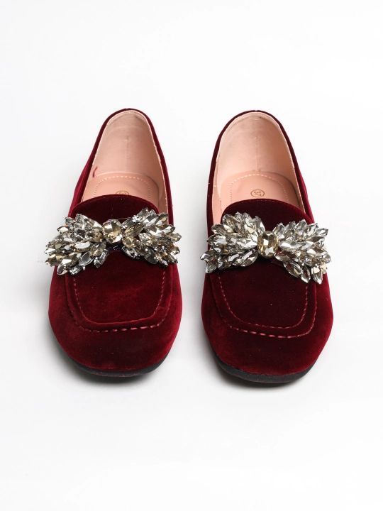 Ayollar uchun MALIANNA 668-3" yassi taglikli loferlari, 3 xil rangda, 36-40 o‘lchamlarda