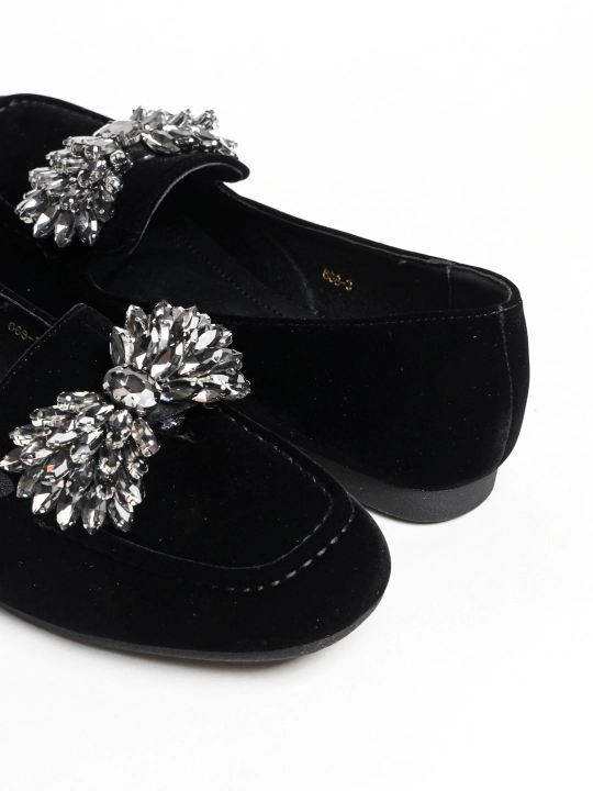 Ayollar uchun MALIANNA 668-3" yassi taglikli loferlari, 3 xil rangda, 36-40 o‘lchamlarda