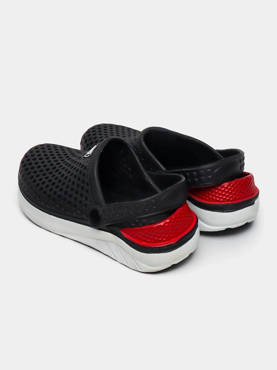 Universal krosklar, plyaj va dam olish uchun yozgi shippaklar, Ultra Comfort
