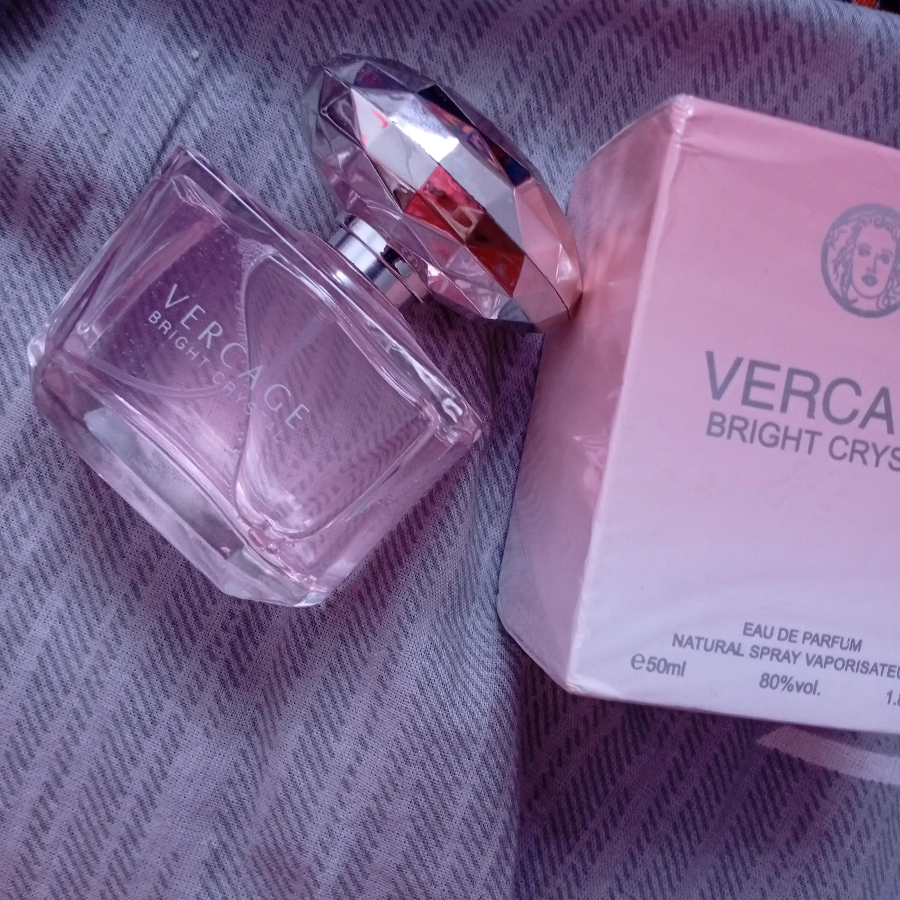 VERSAGE ayollar duxisi parfyum versaje atir
