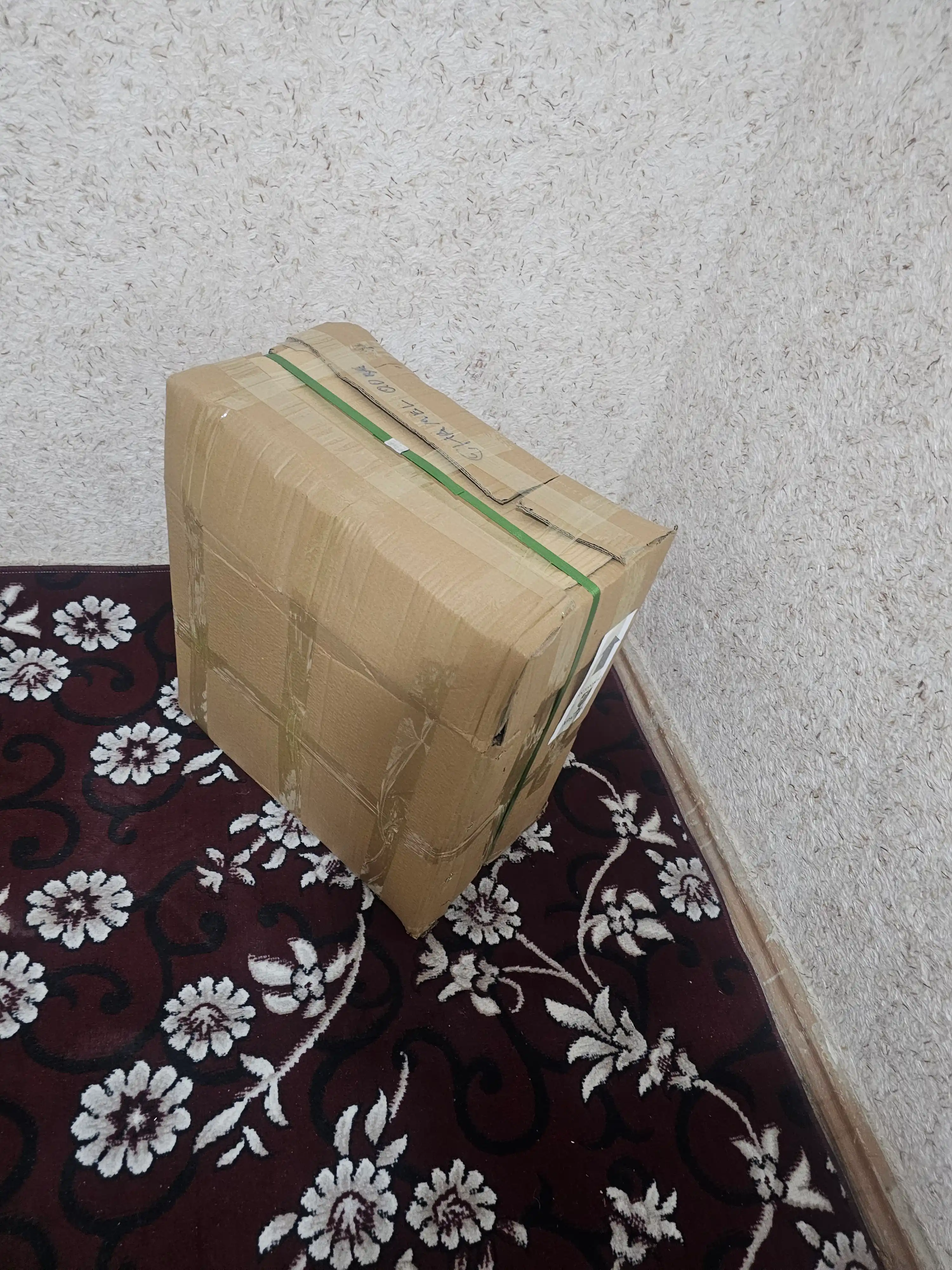 Universal tumba KUB44, 3 tokchali, LDSP, 60x30x30 sm, yig‘ilgan holatda