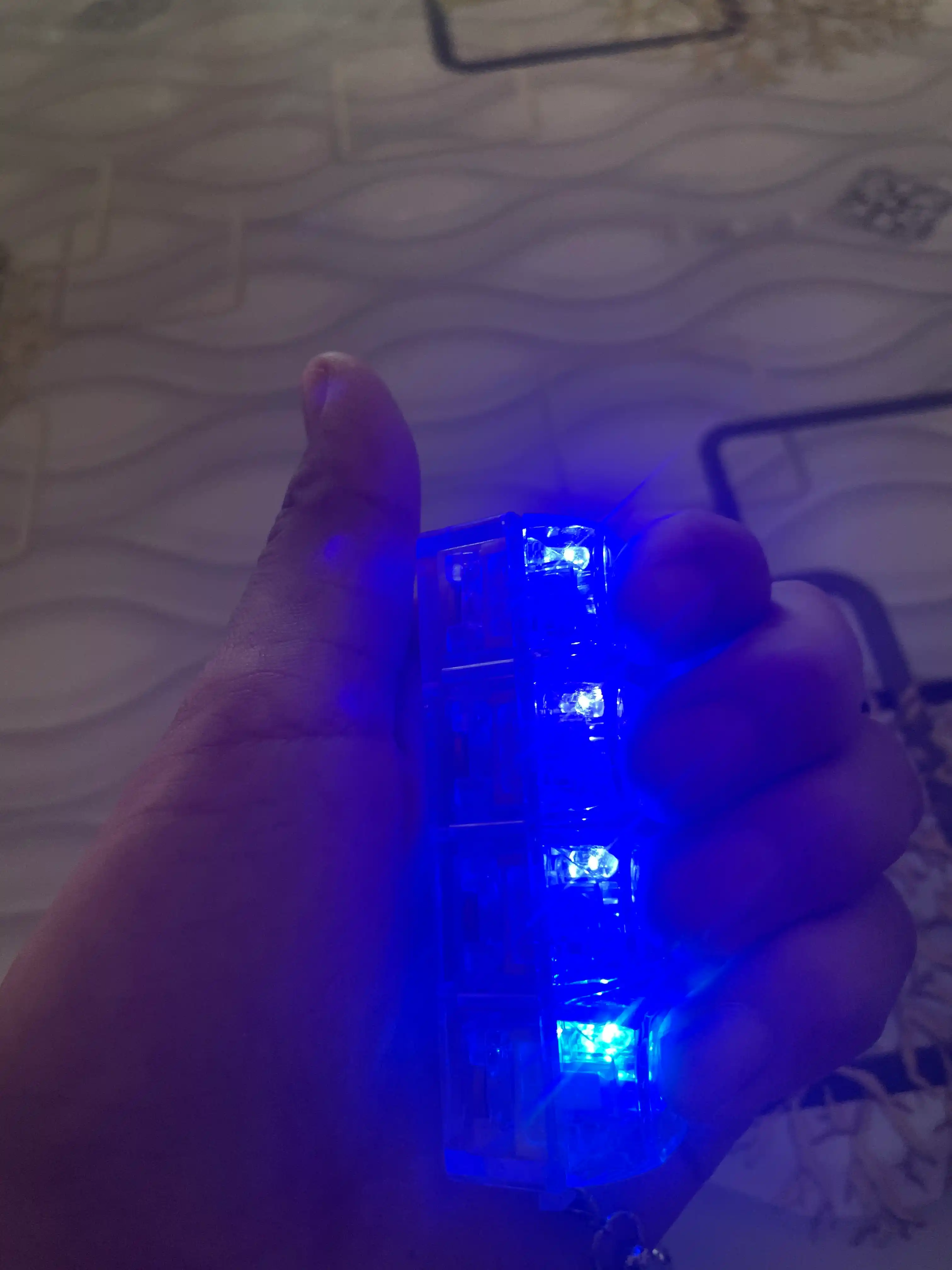 Антистресс-кликер с LED подсветкой, брелок антистресс, брелок клавиатура