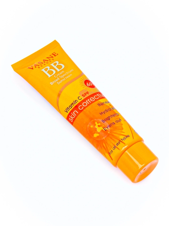BB-крем Vasane Beauty увлажняет, выравнивает тон и защищает от солнца