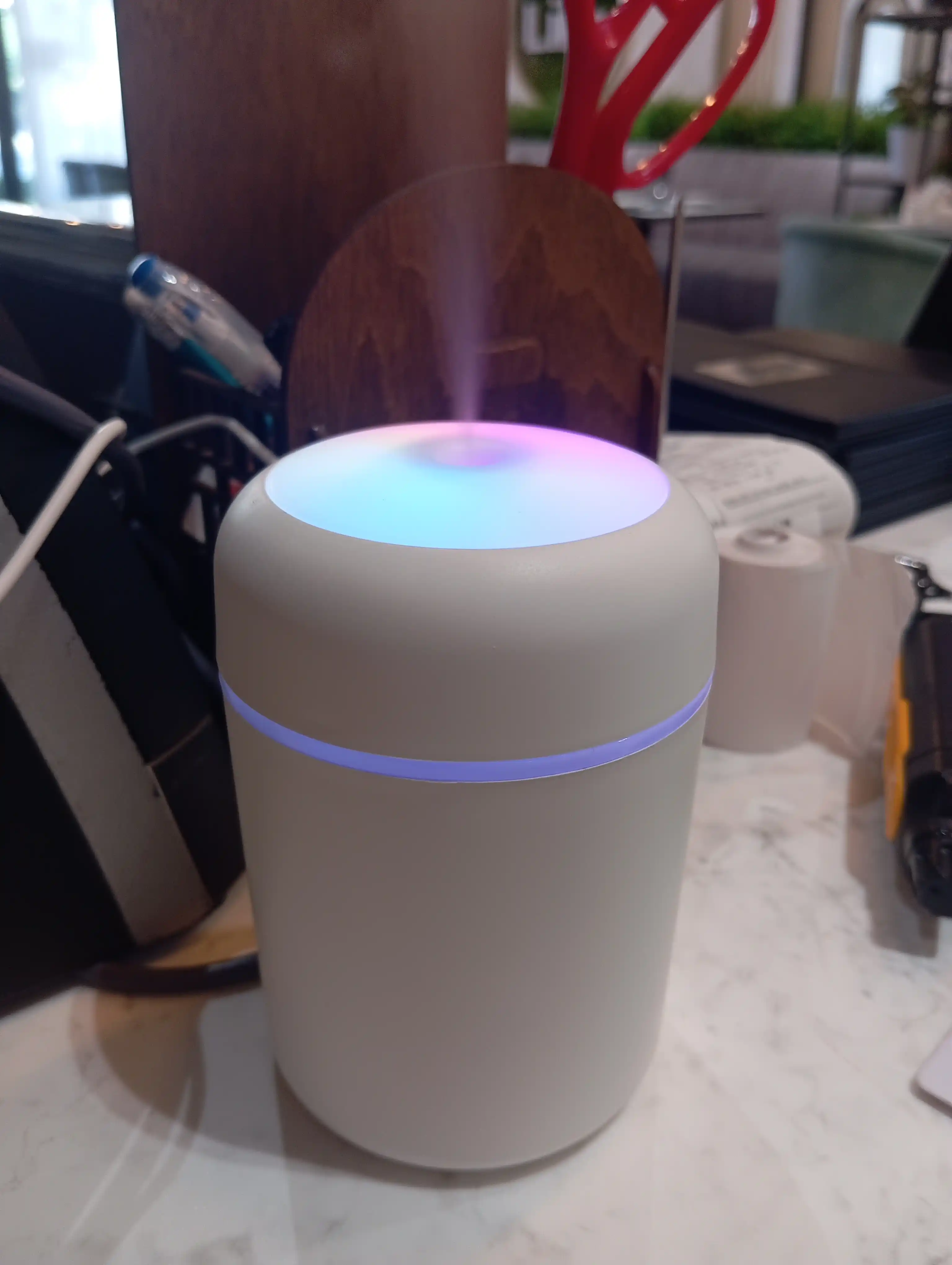 Увлажнитель воздуха H2O, компактный размер, RGB подсветка и бесшумная работа