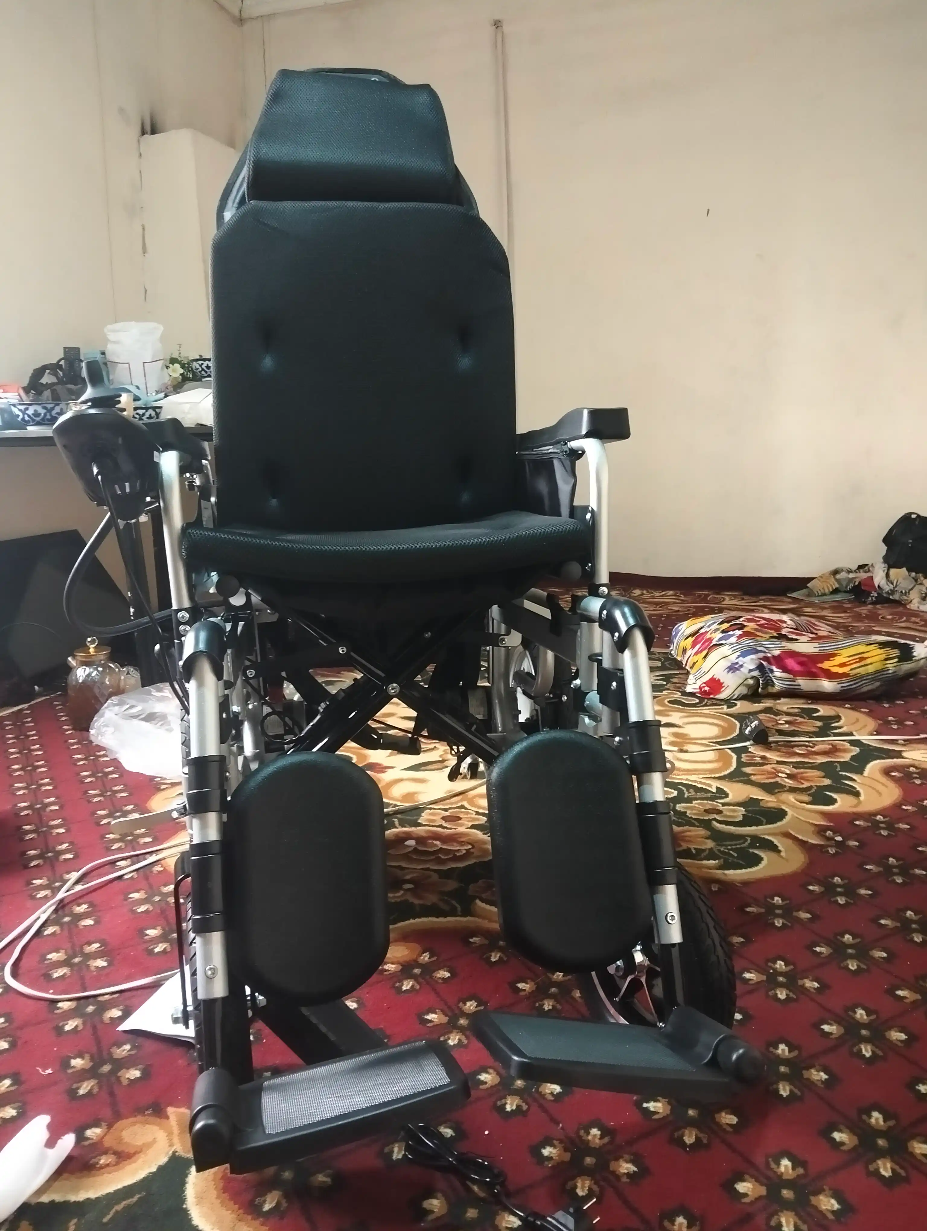 Электронная инвалидная коляска HG-W680