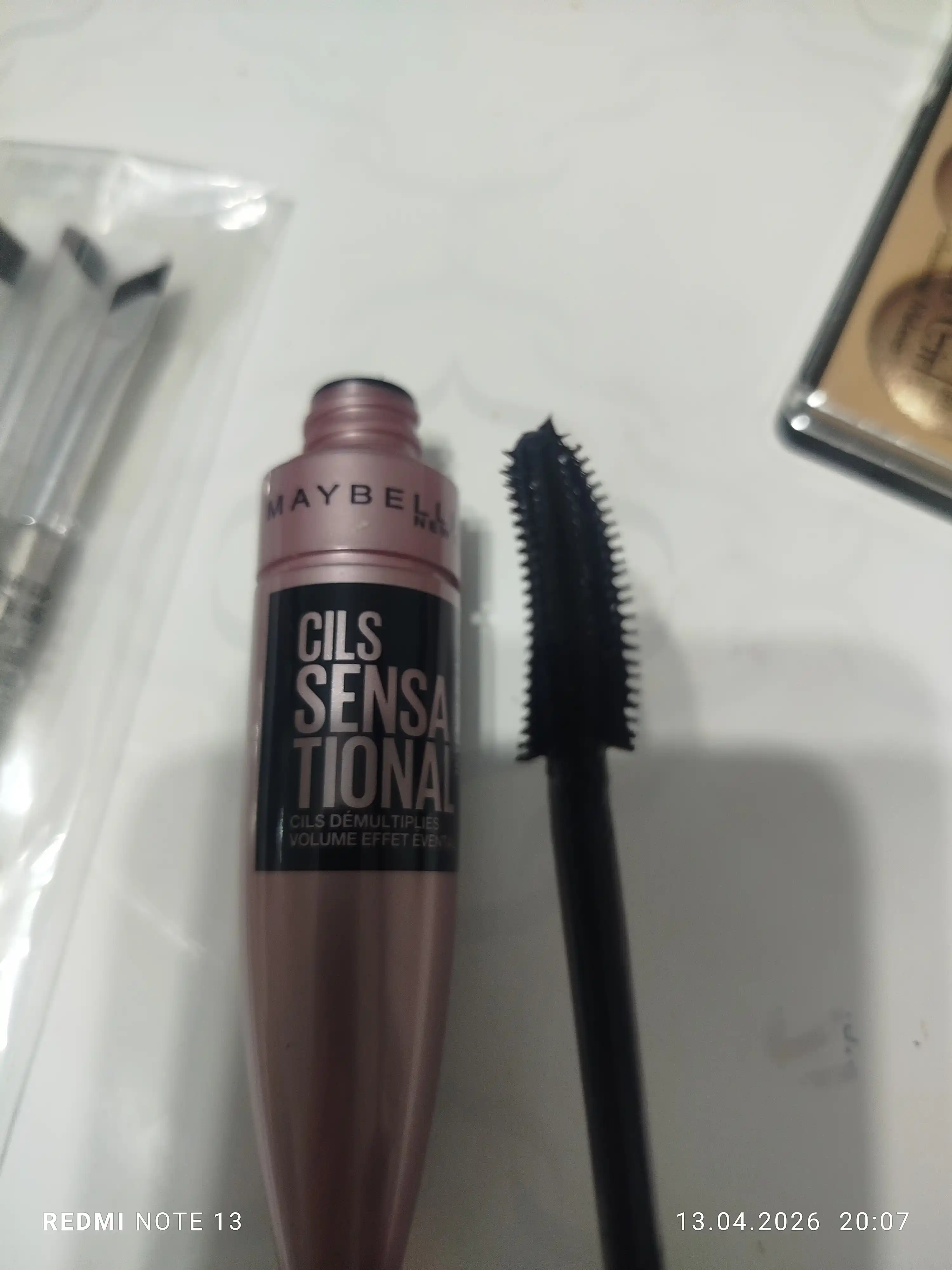 LASH SENSATIONAL Intensiv qora kiprik bo‘yog‘i