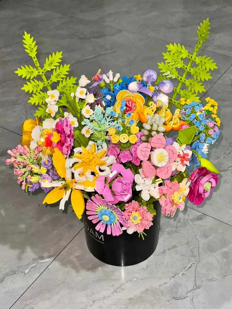 Конструктор Lego Botanical. Конструктор цветов. Лего букет