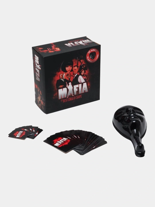 Карточная игра «Мафия», вся семья вместе