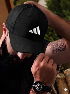 Qora