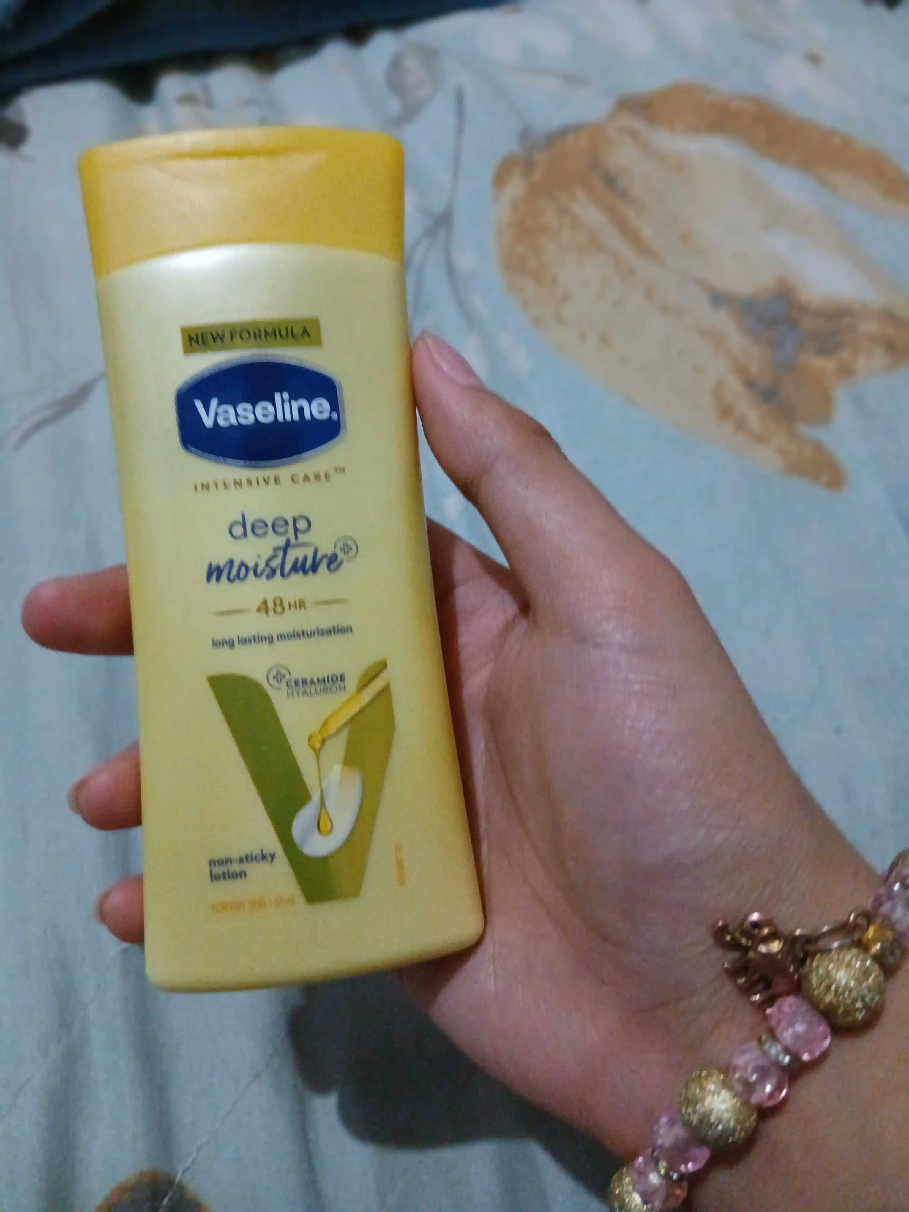 Vaseline Intensive Care tanani parvarishlash losyoni