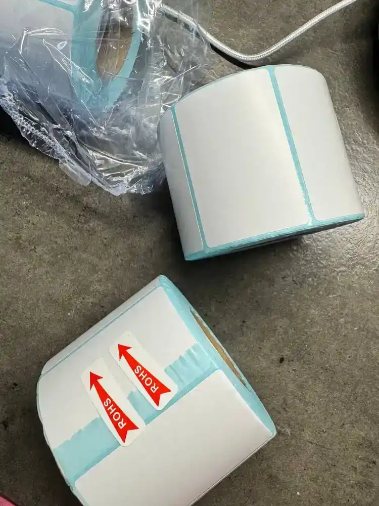 Термоэтикетки самоклеящиеся для термопринтера Xprinter термостикеры ценники наклейки бирки