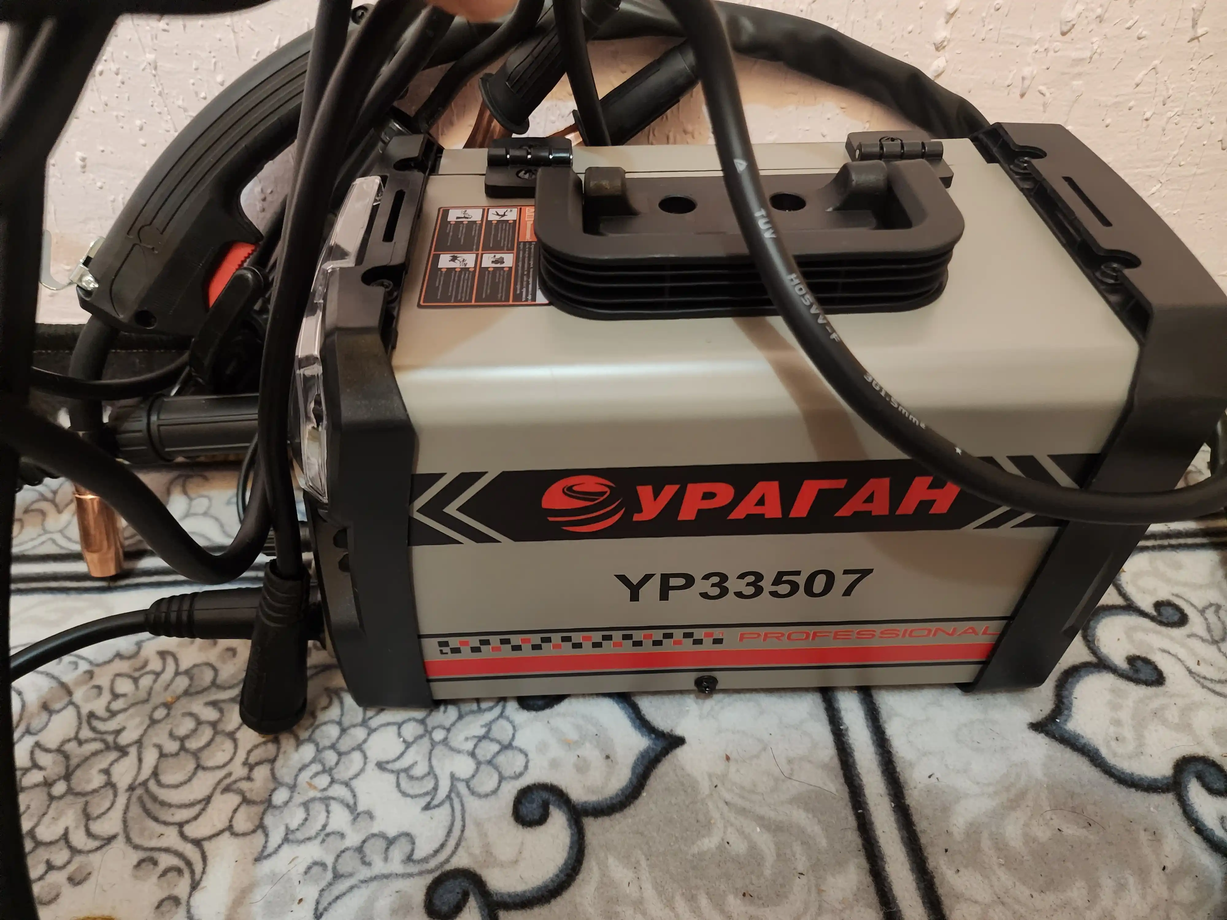 Invertorli payvandlash apparati, kempi, kantachka, kempamat,  yarim avtomat Uragan Mig 350