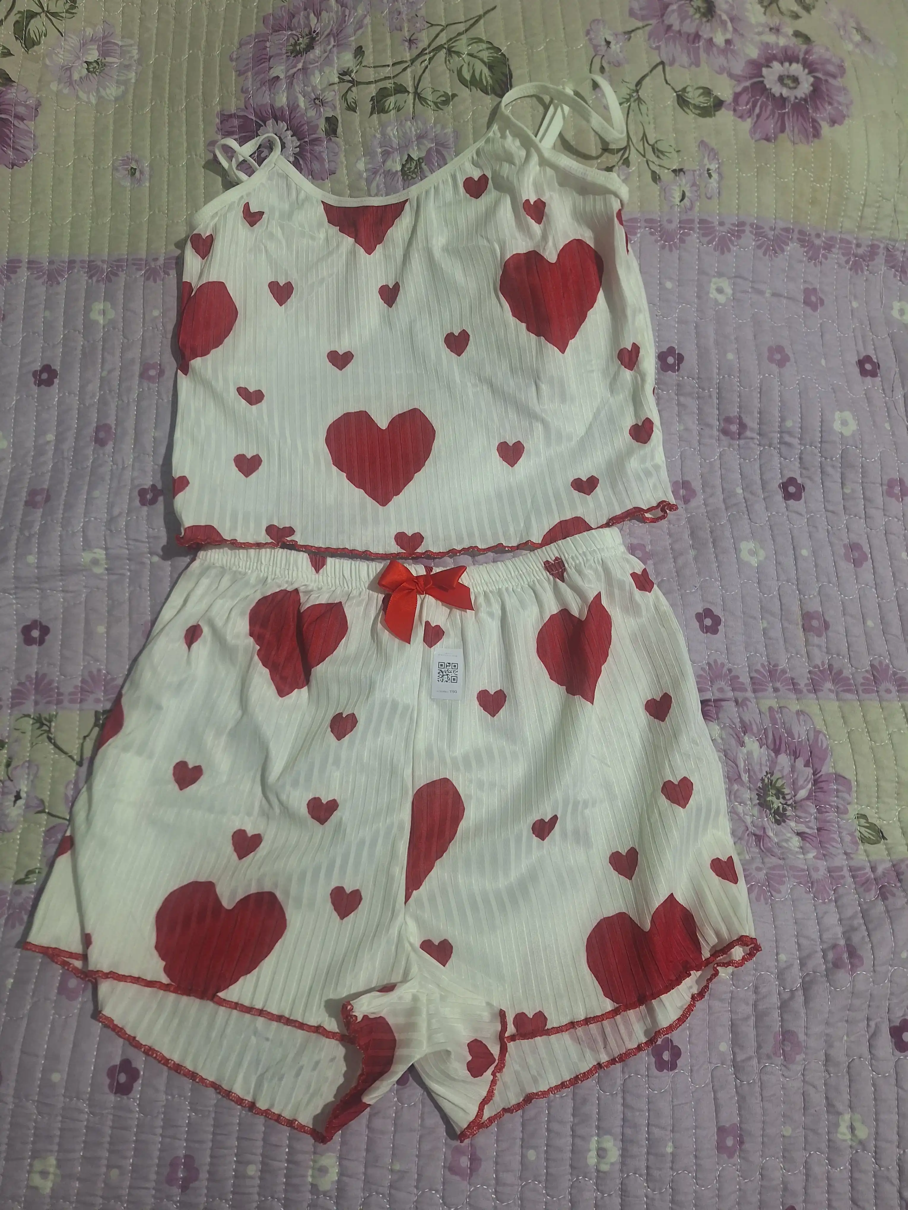 Ayollar pijamasi 2 tasi 1 tada, 2 ta o'lcham katta oling, shortikli uy kiyimi, pijama