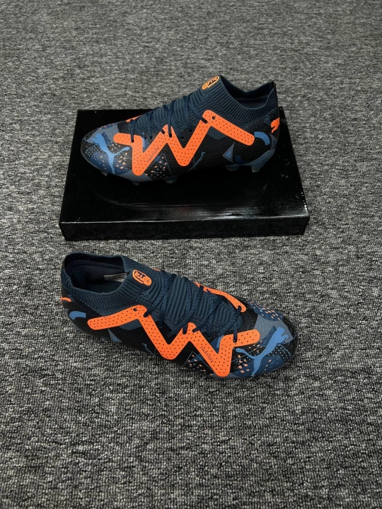 Профессиональные футбольные бутсы Puma Future 7 Ultimate FG/AG - 
