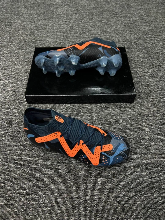 Профессиональные футбольные бутсы Puma Future 7 Ultimate FG/AG