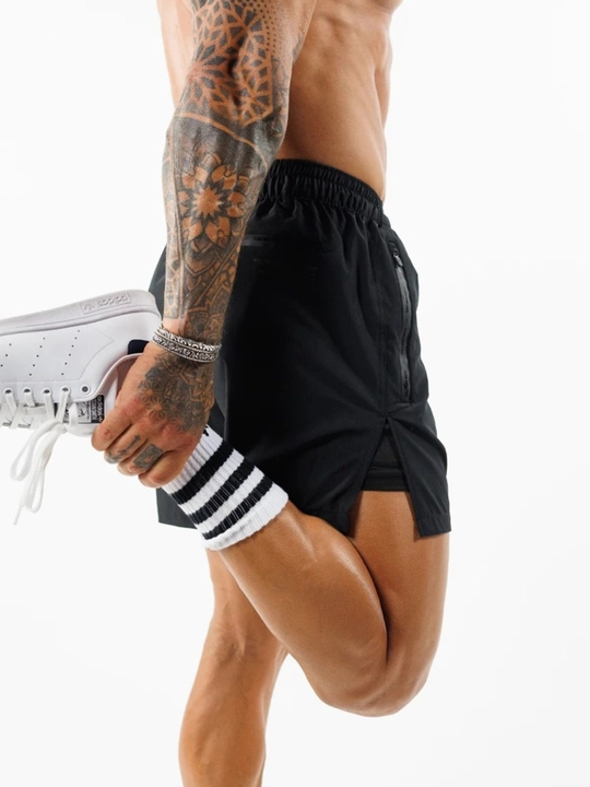 Erkaklar uchun sport shortiklar GYMSHARK, YOUNGLA