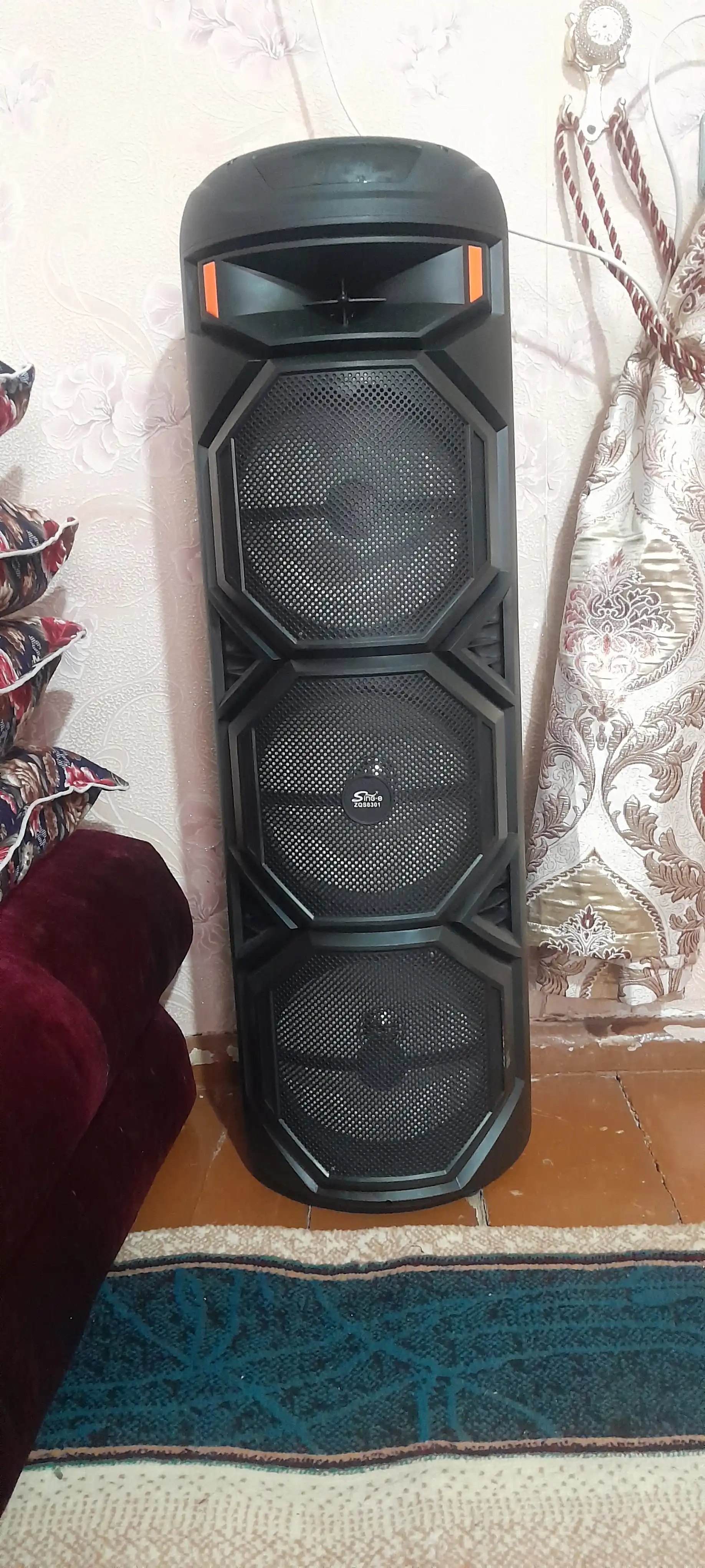Караоке-колонка с беспроводным микрофоном, Bluetooth, RGB-подсветка, 90 см x 30 см