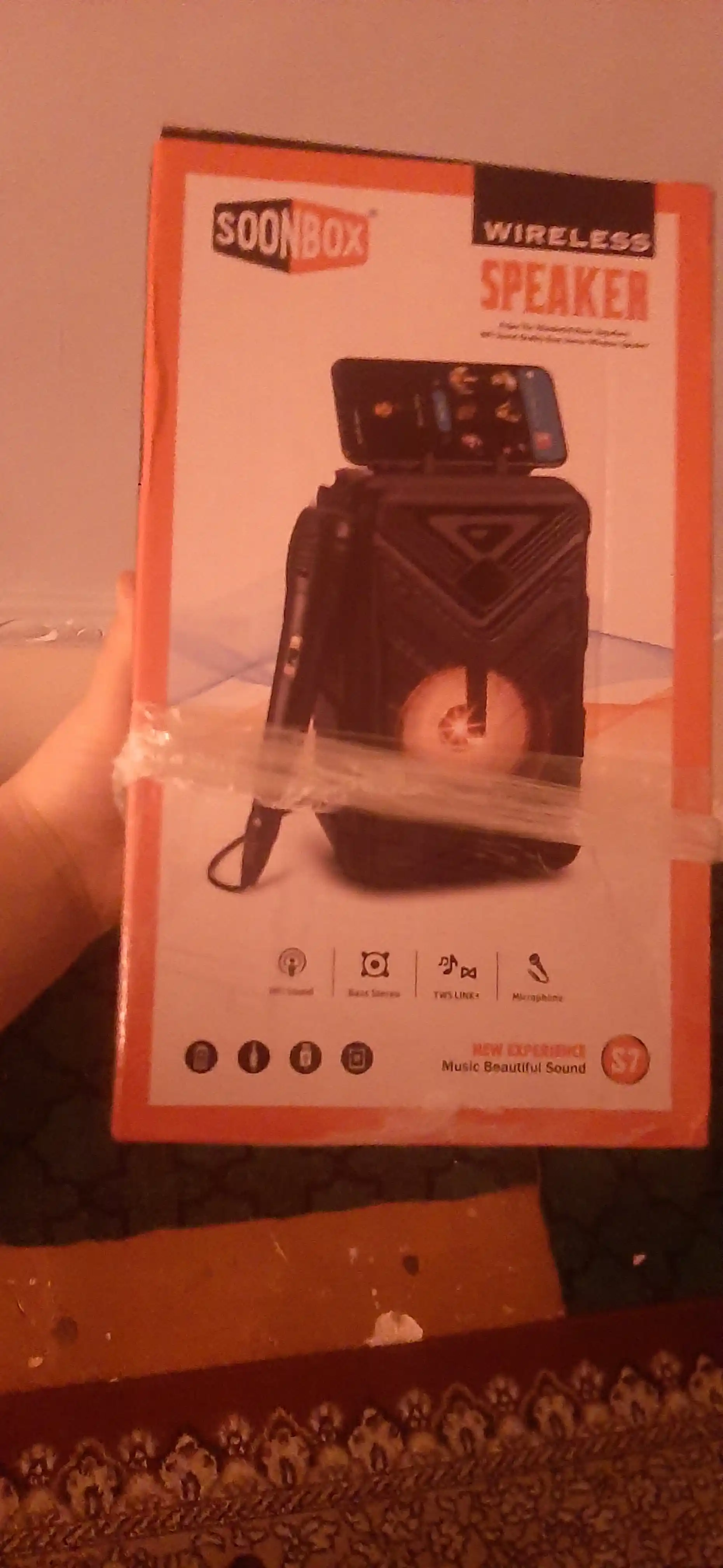 Soonbox S7 karaoke kolonka, Bluetooth, FM radio, mikrofonli, LED yoritgichli