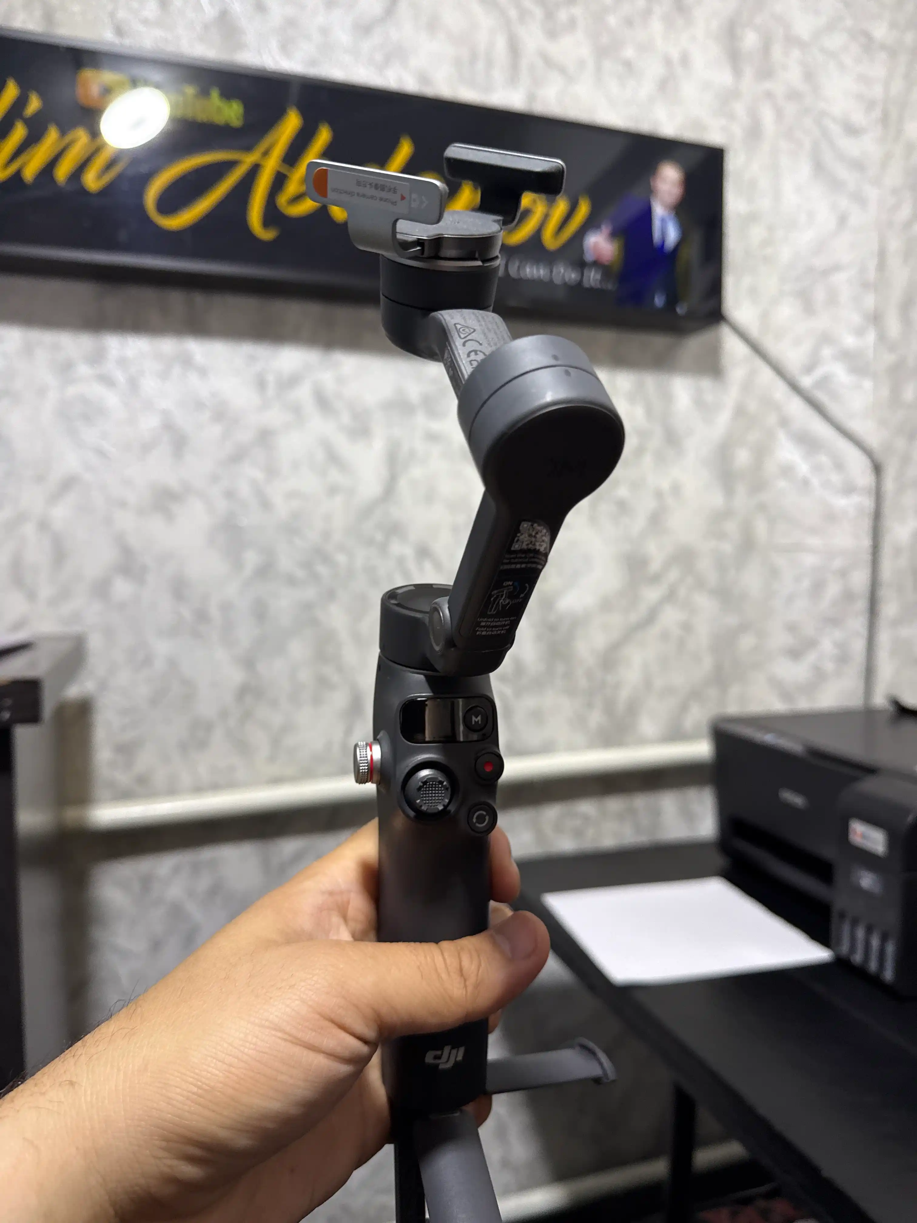 Стабилизатор DJI Osmo Mobile 8 для смартфона, с ActiveTrack, 3-осевой, складной