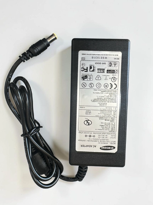 Блок питания  для манитора  Samsung 19V 3.16A 60W  (штекер 5,5 х 3,0 мм)