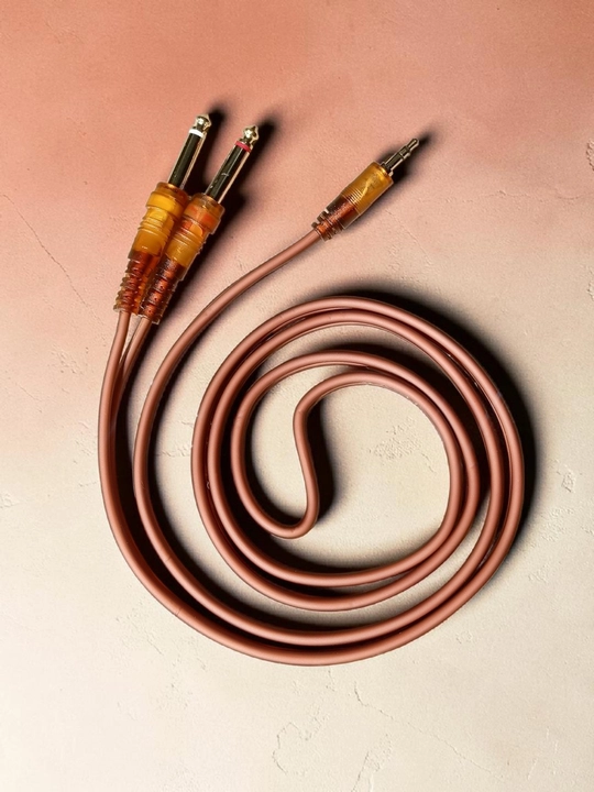Jek kabel AUX, uslitelga kolonkaga avtomobilga Jack, 3.5 mm - 2 RCA Tulpan